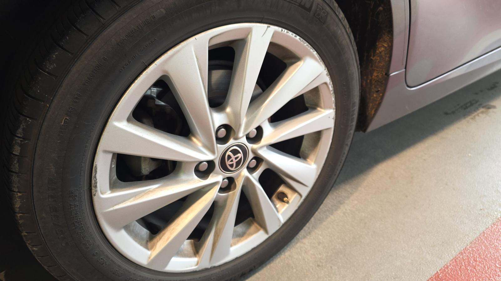 2024 Toyota Camry LE AWD