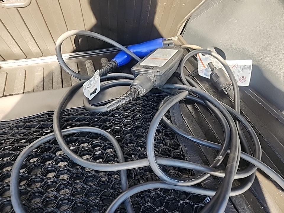 2024 Toyota RAV4 Prime XSE AWD