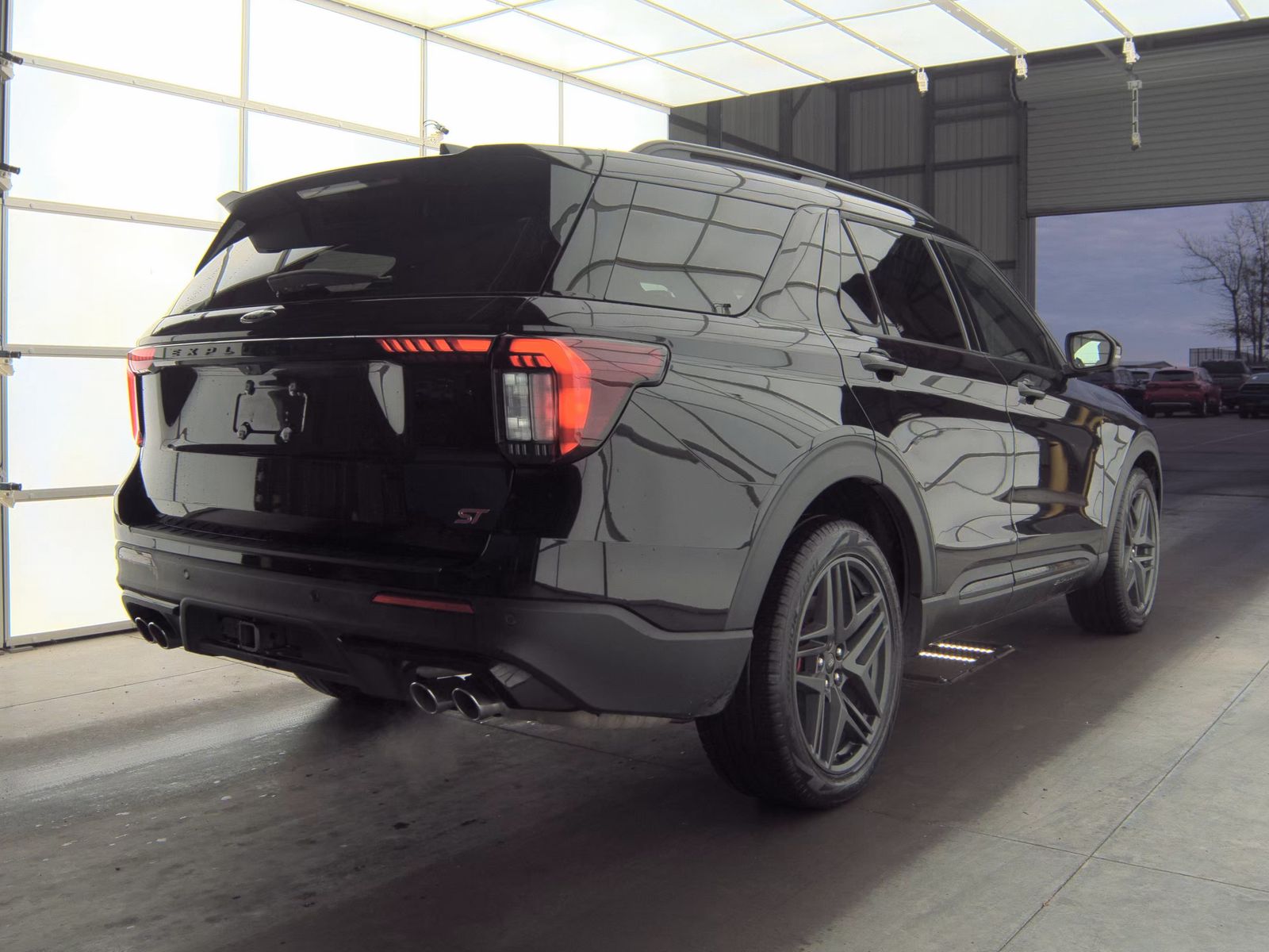 2025 Ford Explorer ST AWD