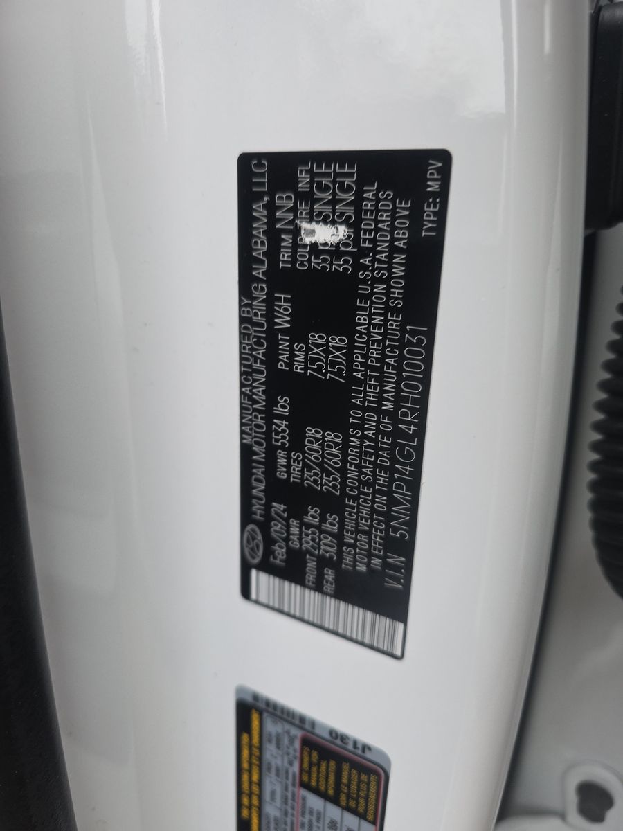 2024 Hyundai Santa Fe SE FWD