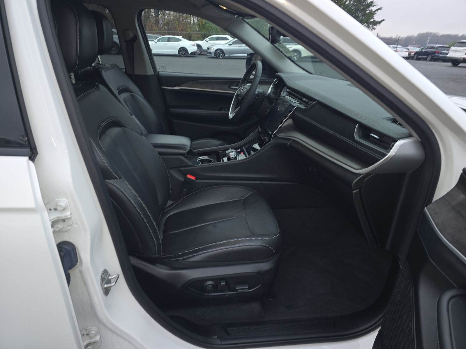 2023 Jeep Grand Cherokee Limited AWD