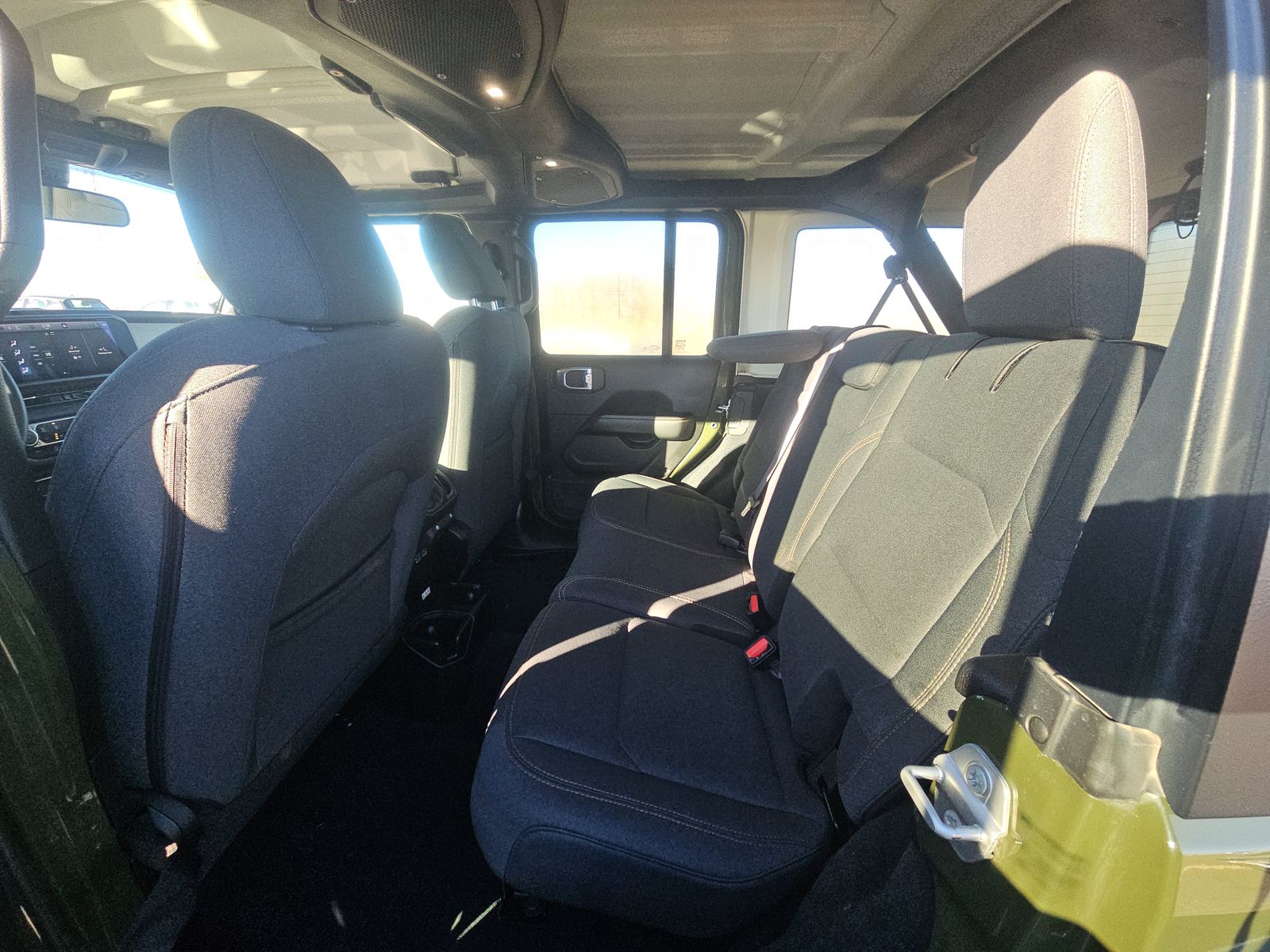 2024 Jeep Wrangler Sahara AWD