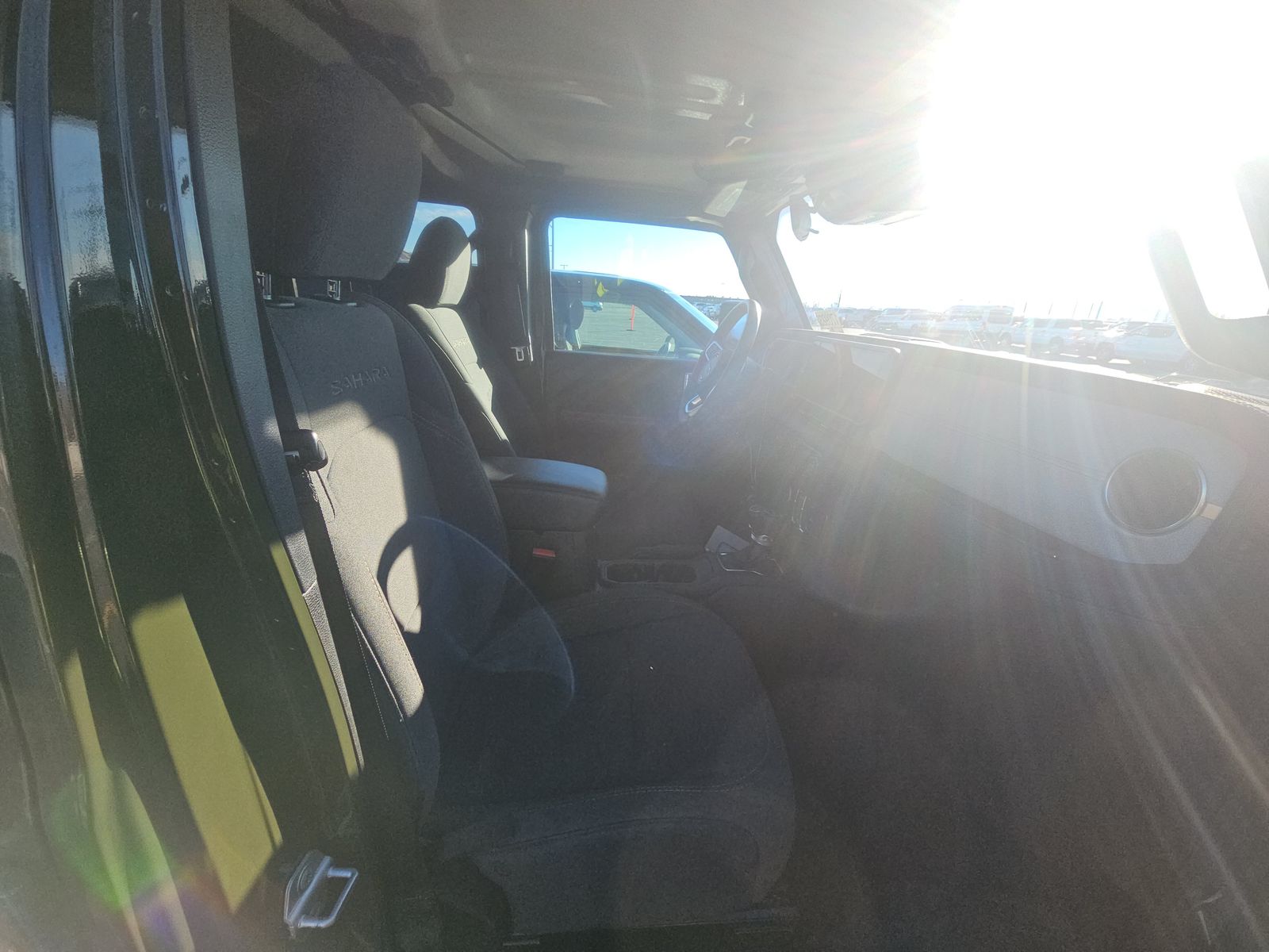 2024 Jeep Wrangler Sahara AWD