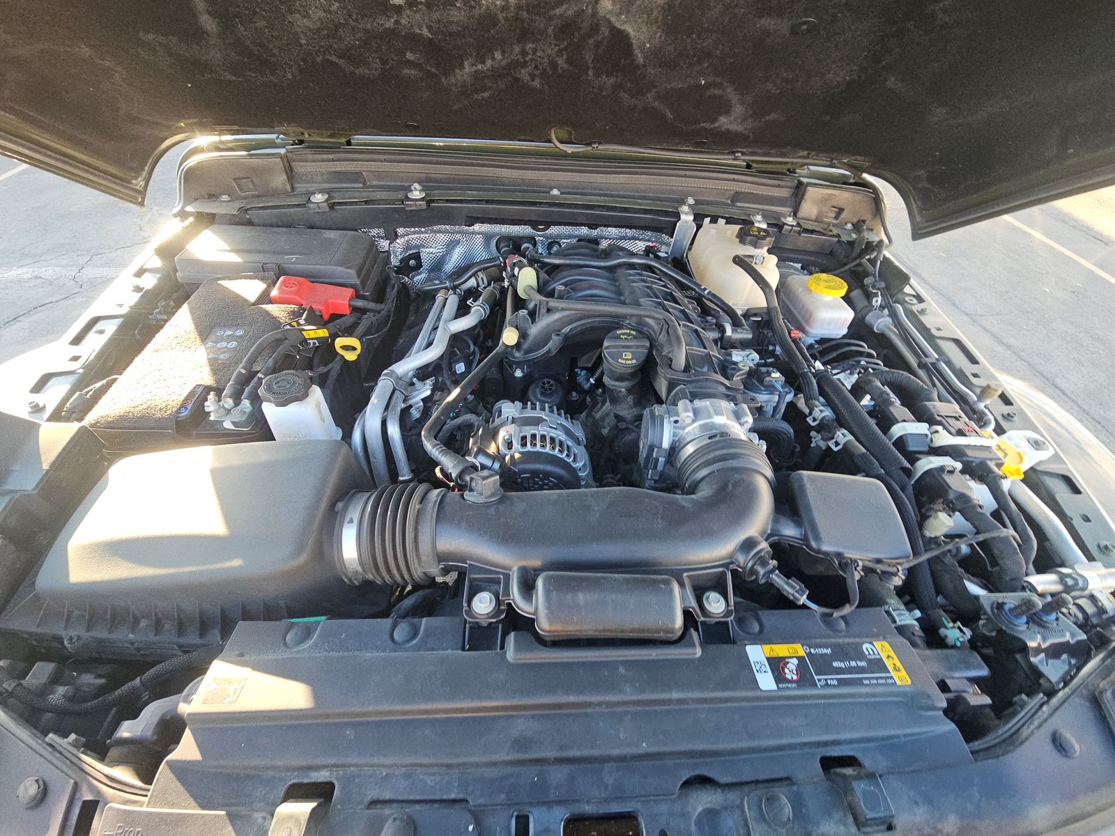 2024 Jeep Wrangler Sahara AWD