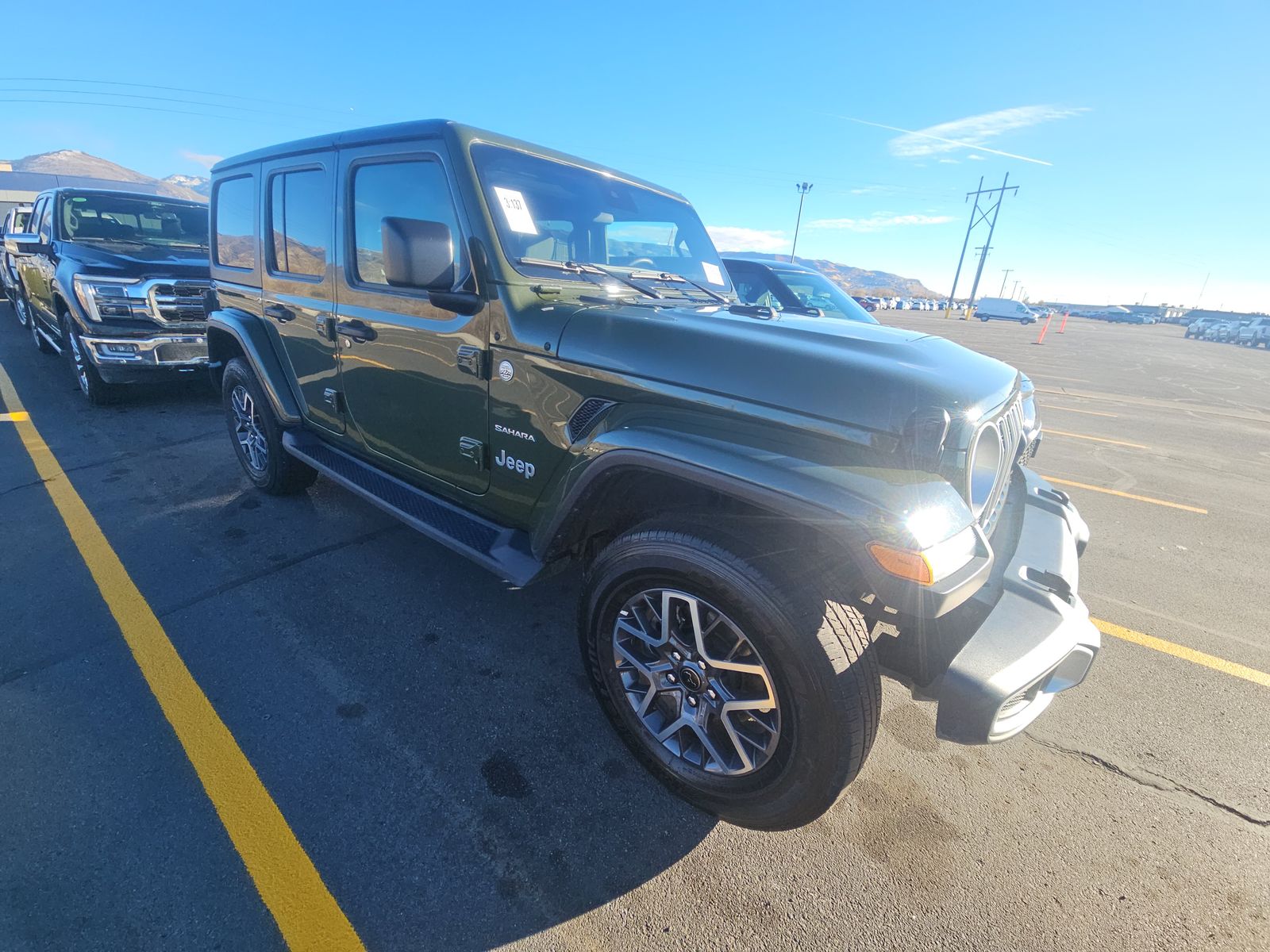 2024 Jeep Wrangler Sahara AWD
