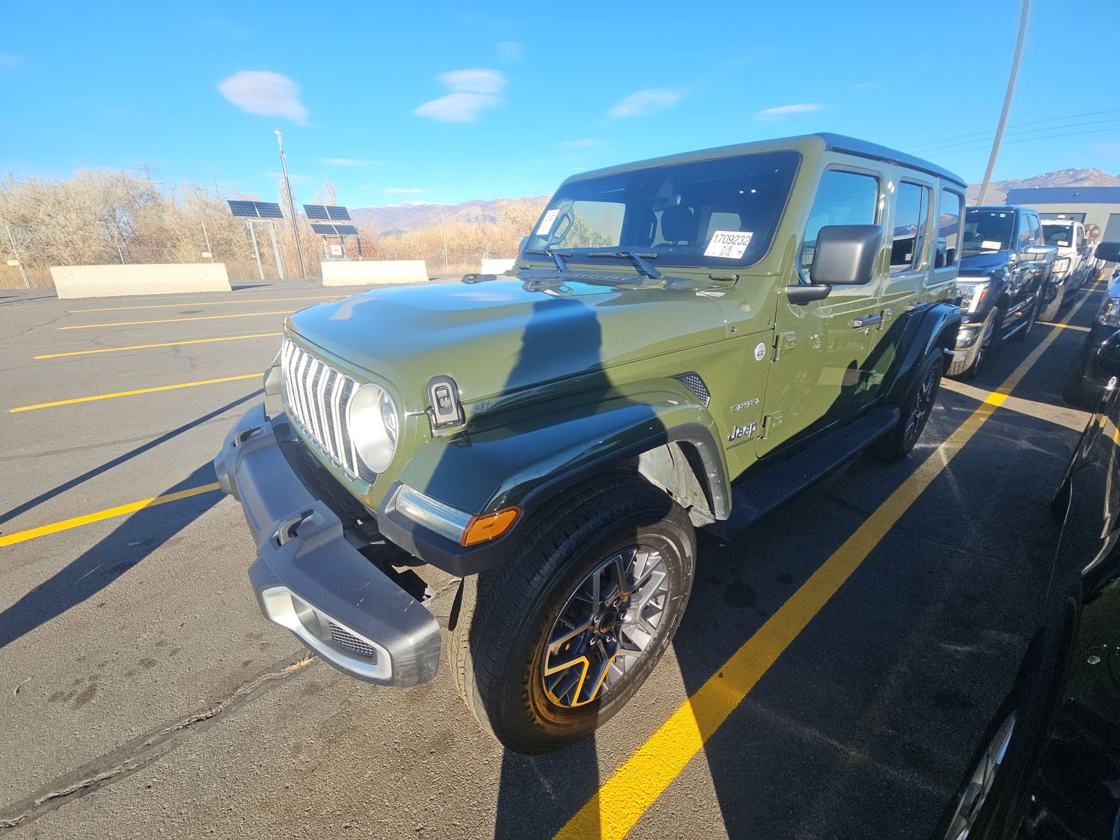 2024 Jeep Wrangler Sahara AWD