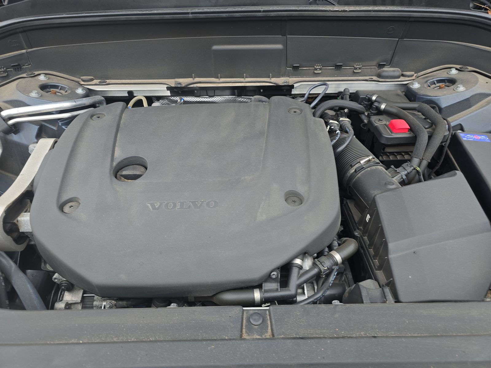 2023 Volvo XC90 B6 Core AWD