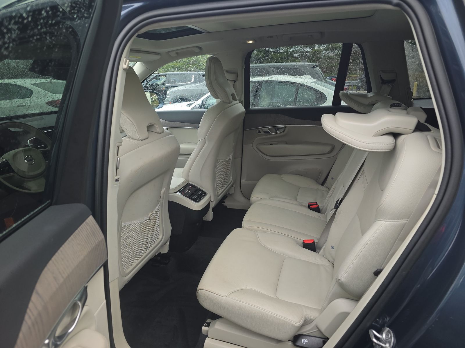 2023 Volvo XC90 B6 Core AWD