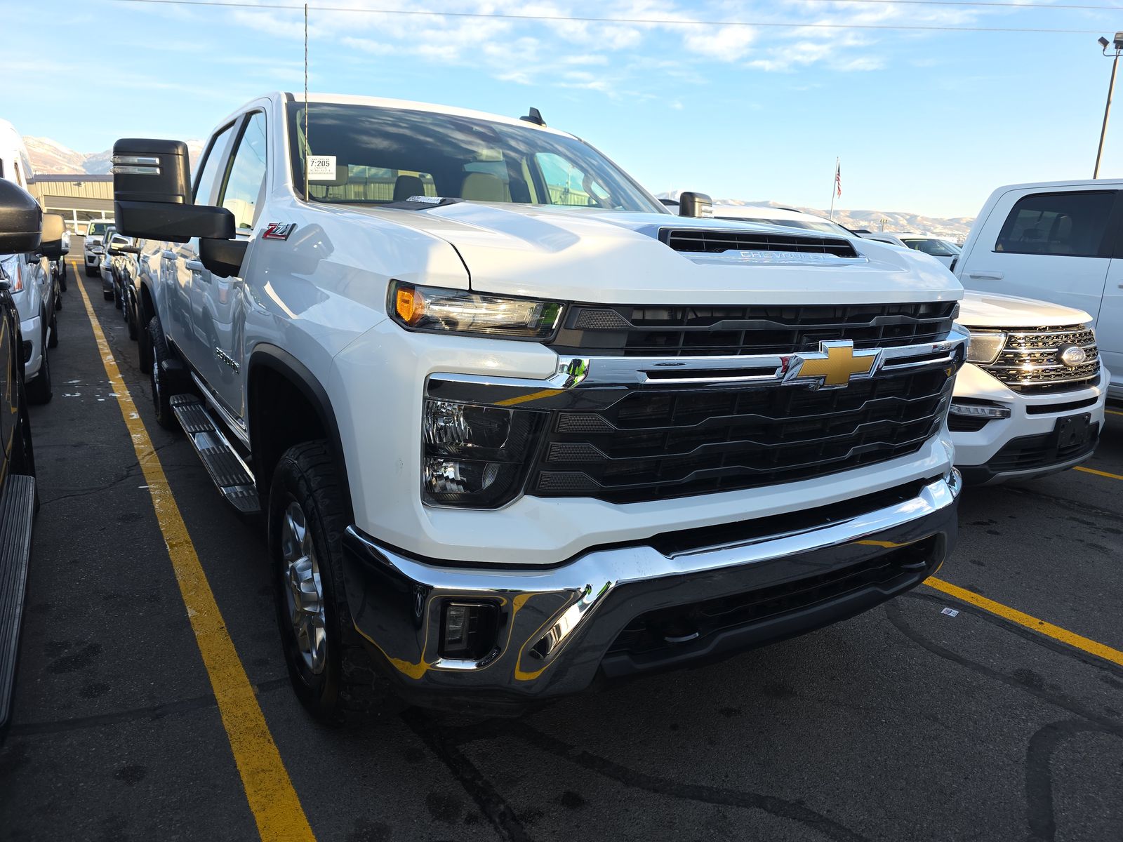 2024 Chevrolet Silverado 2500HD LT AWD