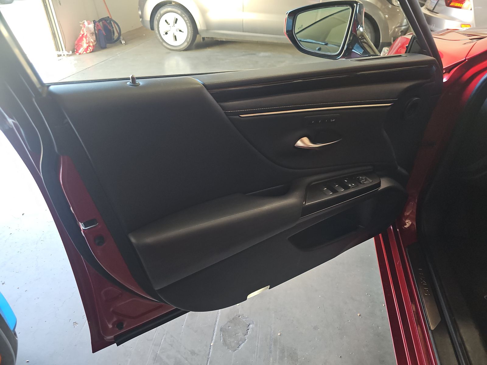 2019 Lexus ES ES 300h Luxury FWD