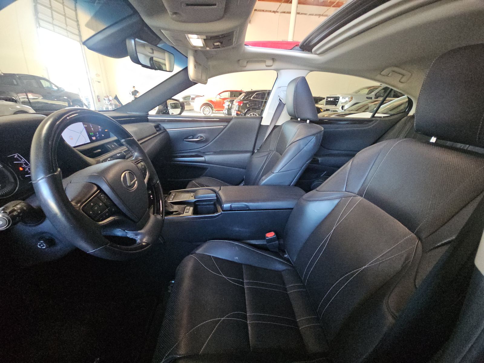 2019 Lexus ES ES 300h Luxury FWD