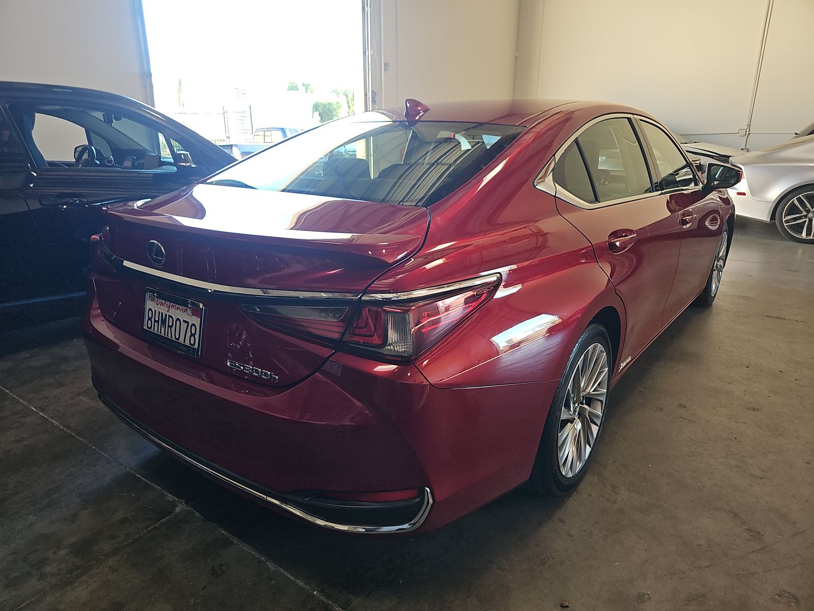 2019 Lexus ES ES 300h Luxury FWD