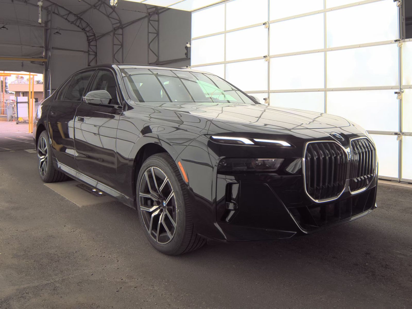 2025 BMW 7 Series 740i xDrive AWD