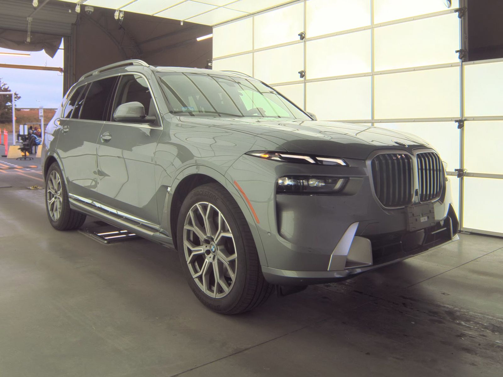 2025 BMW X7 xDrive40i AWD