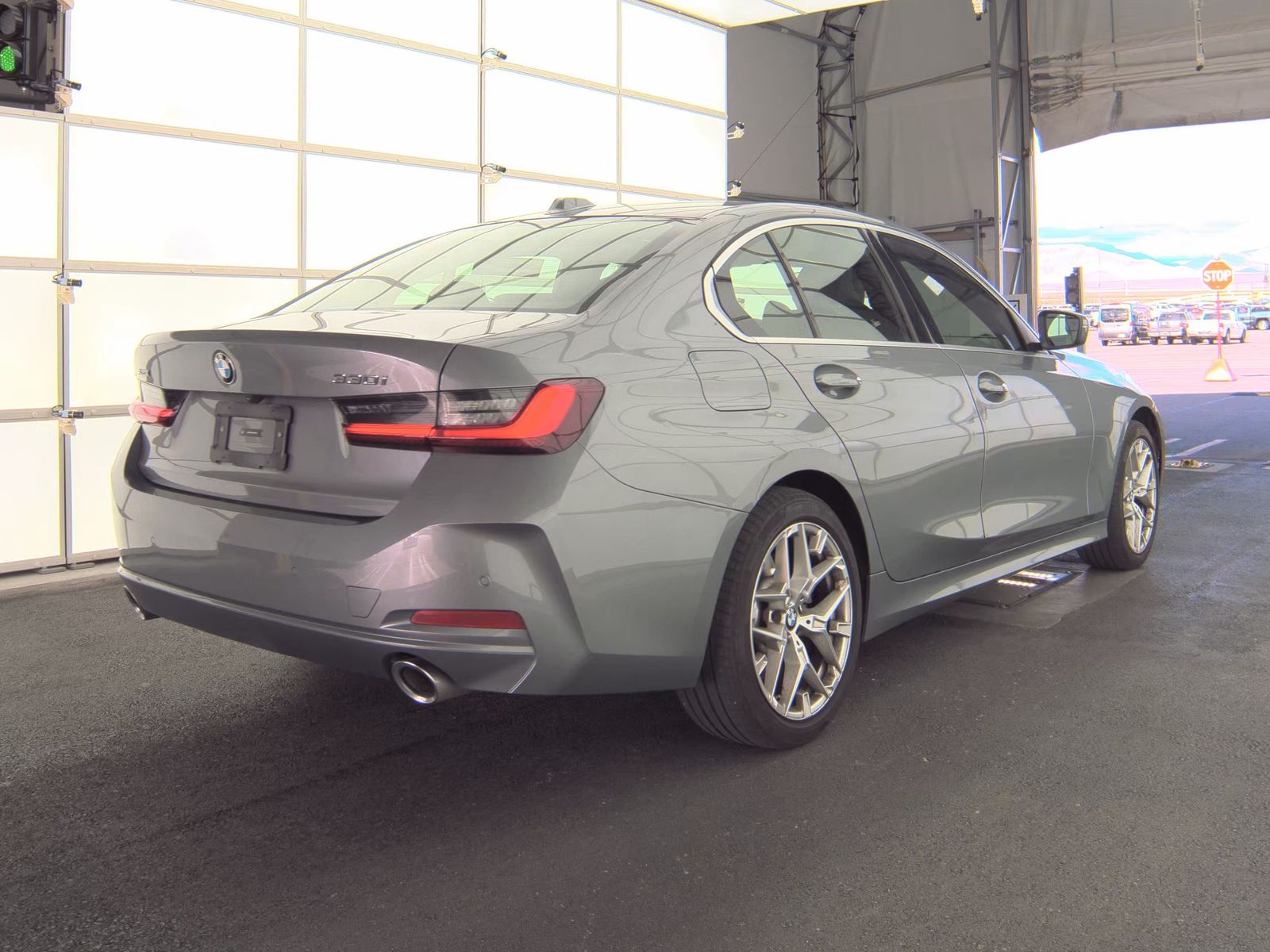 2025 BMW 3 Series 330i xDrive AWD