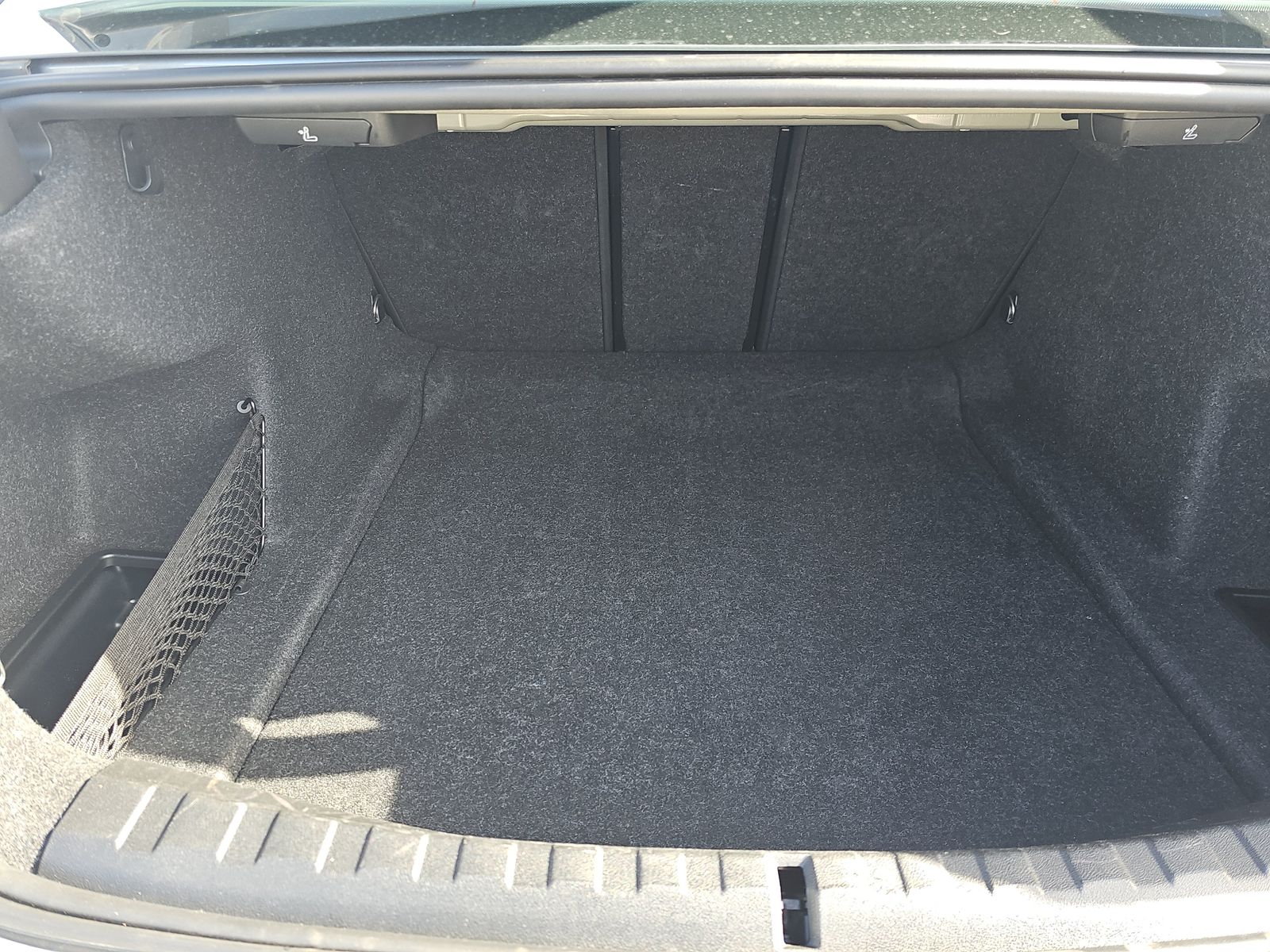 2025 BMW 3 Series 330i xDrive AWD