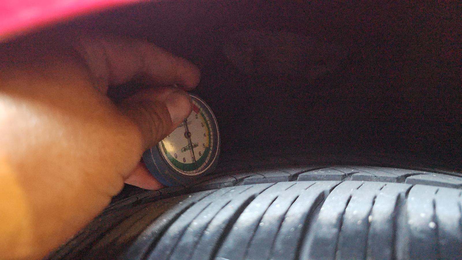 2019 Lexus ES ES 300h Luxury FWD