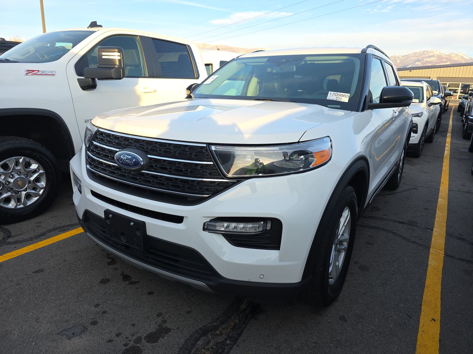 2024 Ford Explorer XLT AWD
