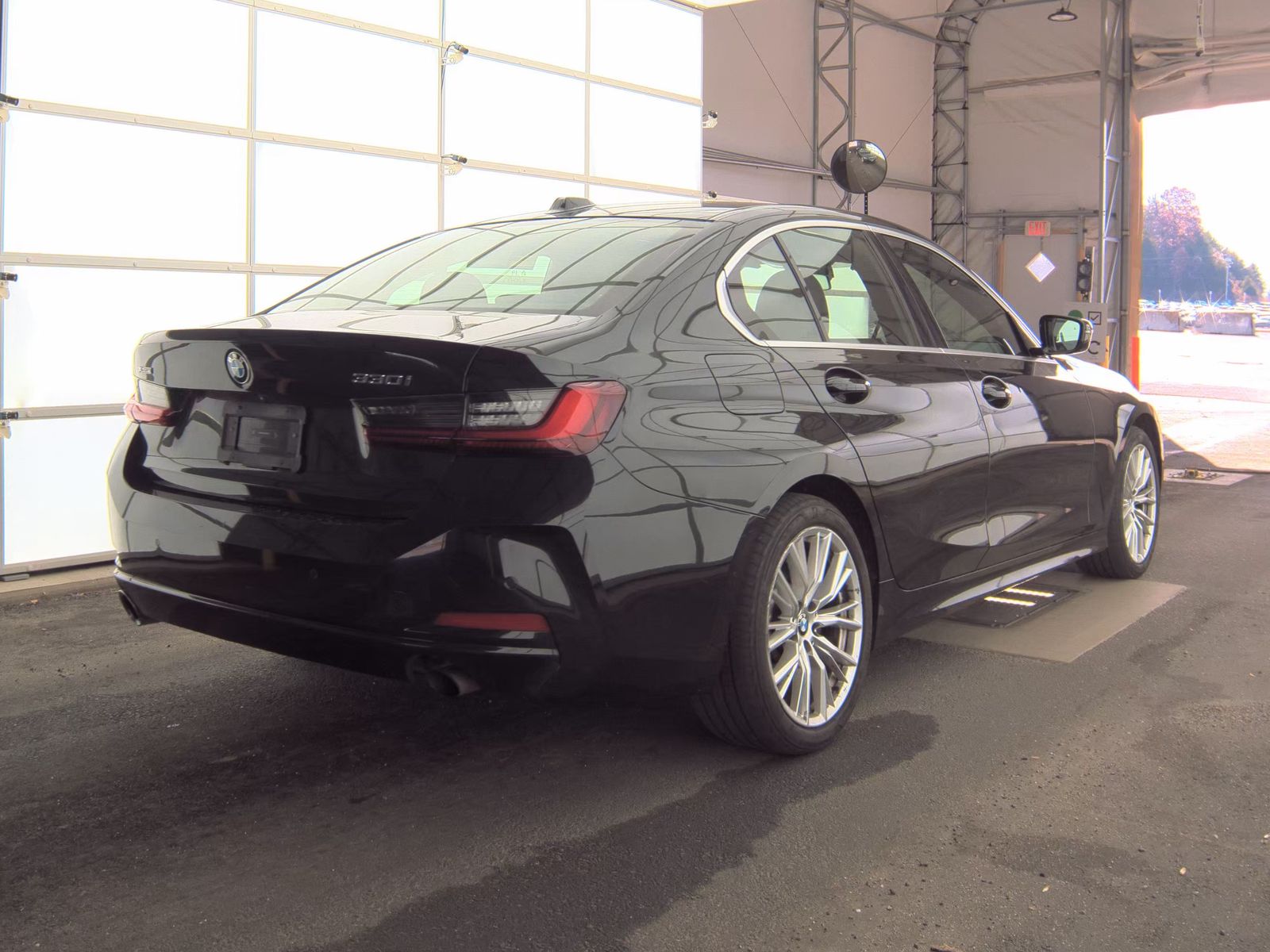 2024 BMW 3 Series 330i xDrive AWD