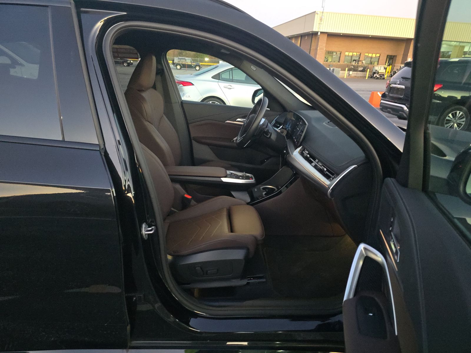 2025 BMW X1 xDrive28i AWD