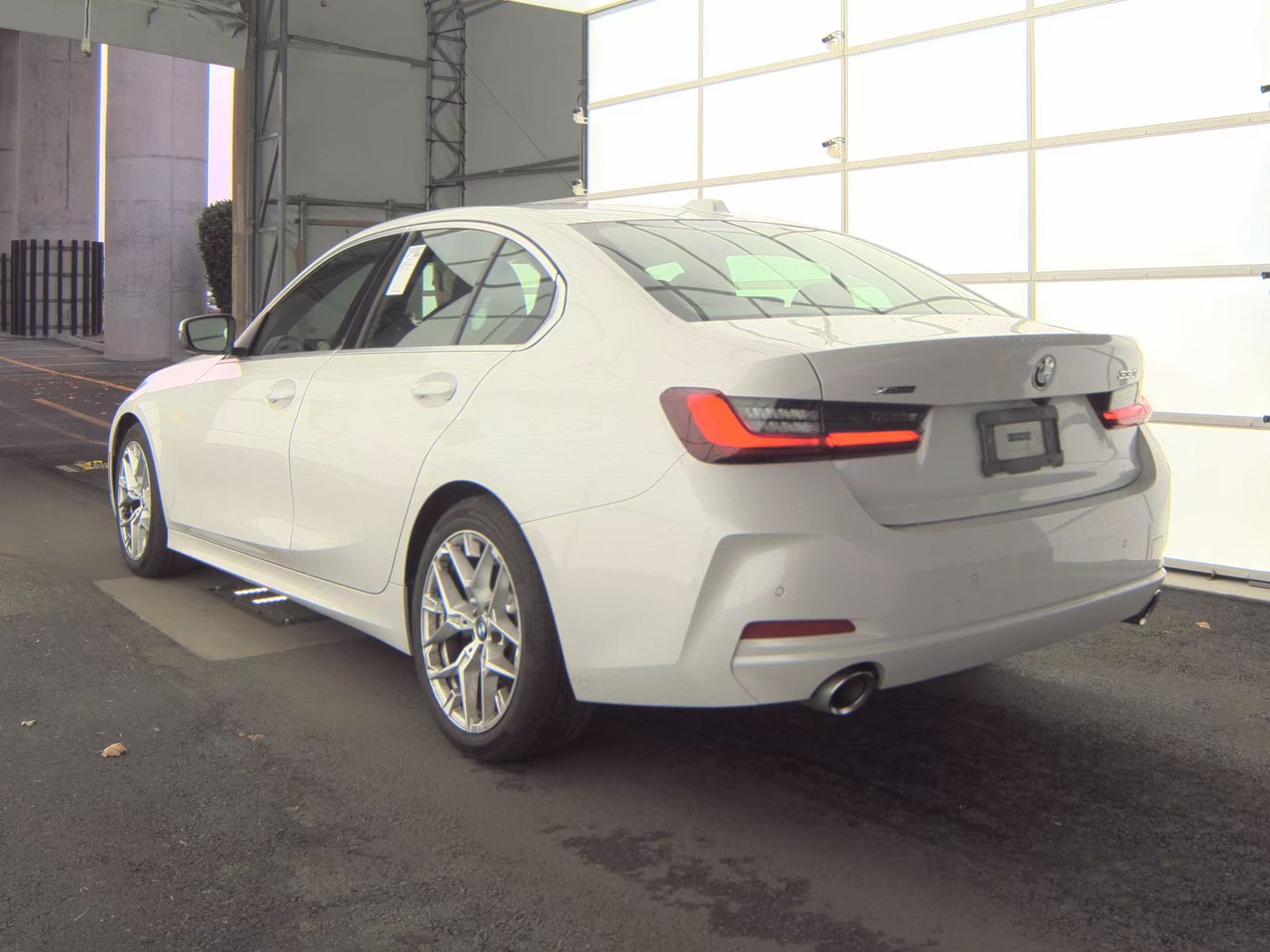 2025 BMW 3 Series 330i xDrive AWD