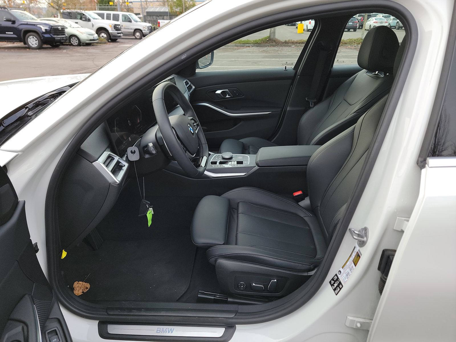 2025 BMW 3 Series 330i xDrive AWD