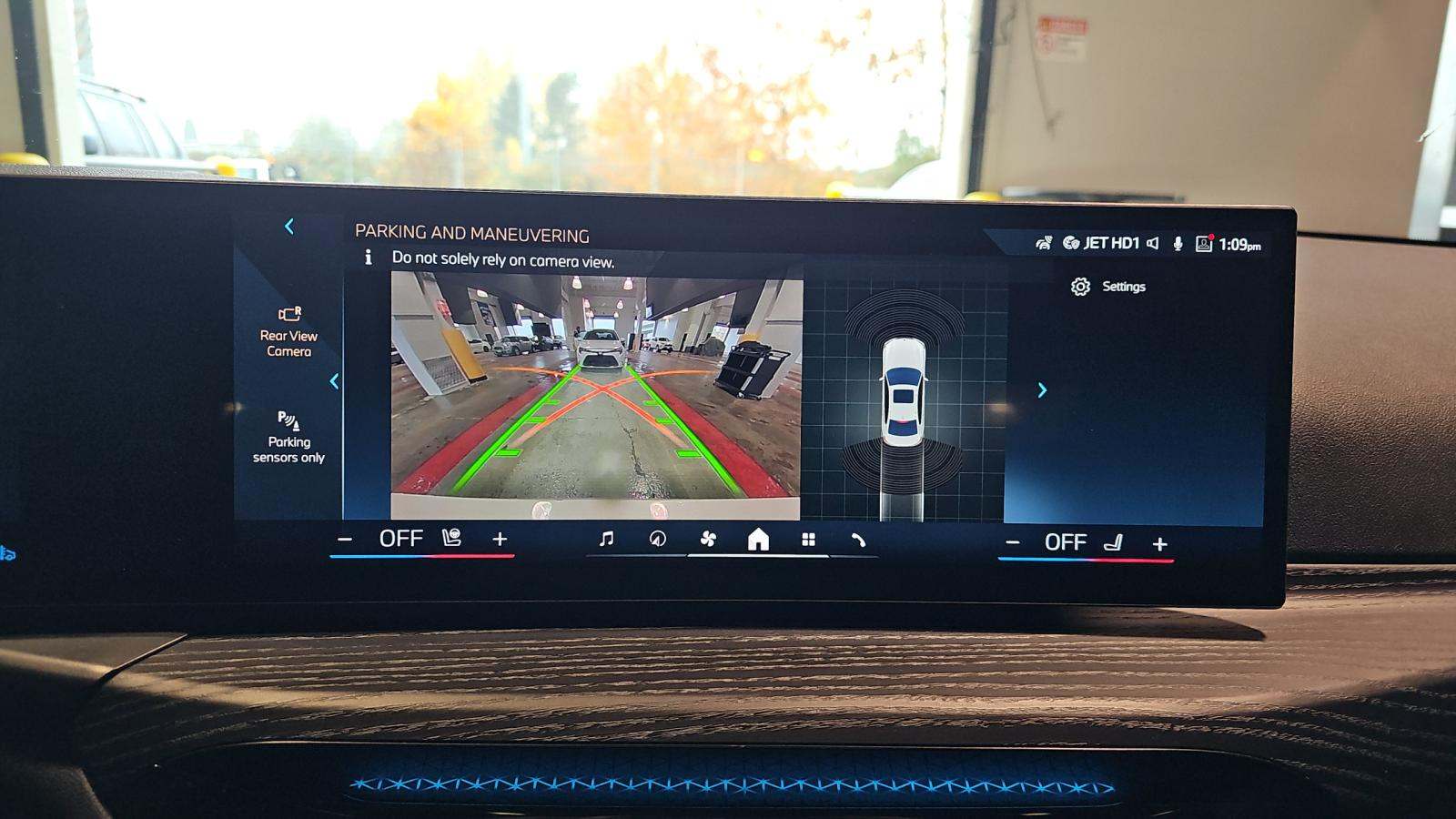 2025 BMW 3 Series 330i xDrive AWD