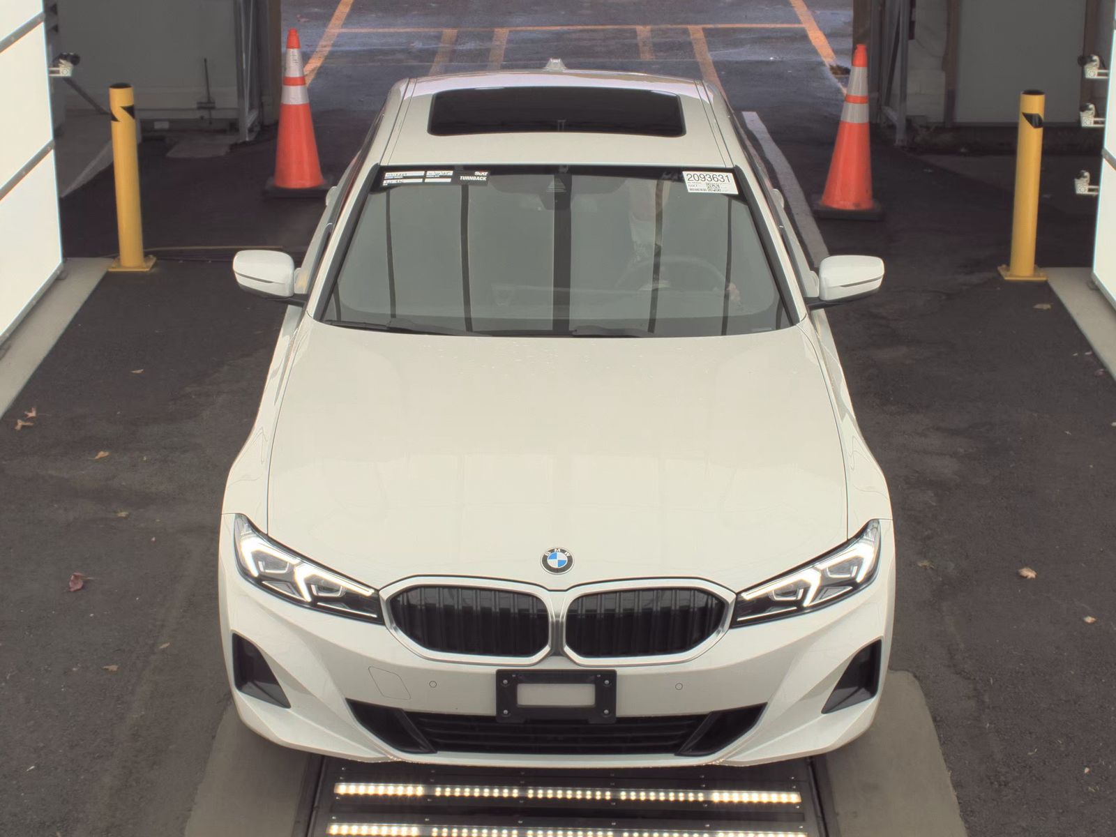 2025 BMW 3 Series 330i xDrive AWD