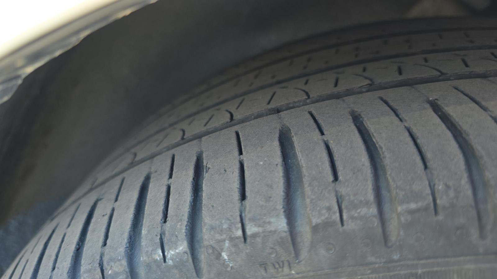 2024 Volvo S60 B5 Plus FWD