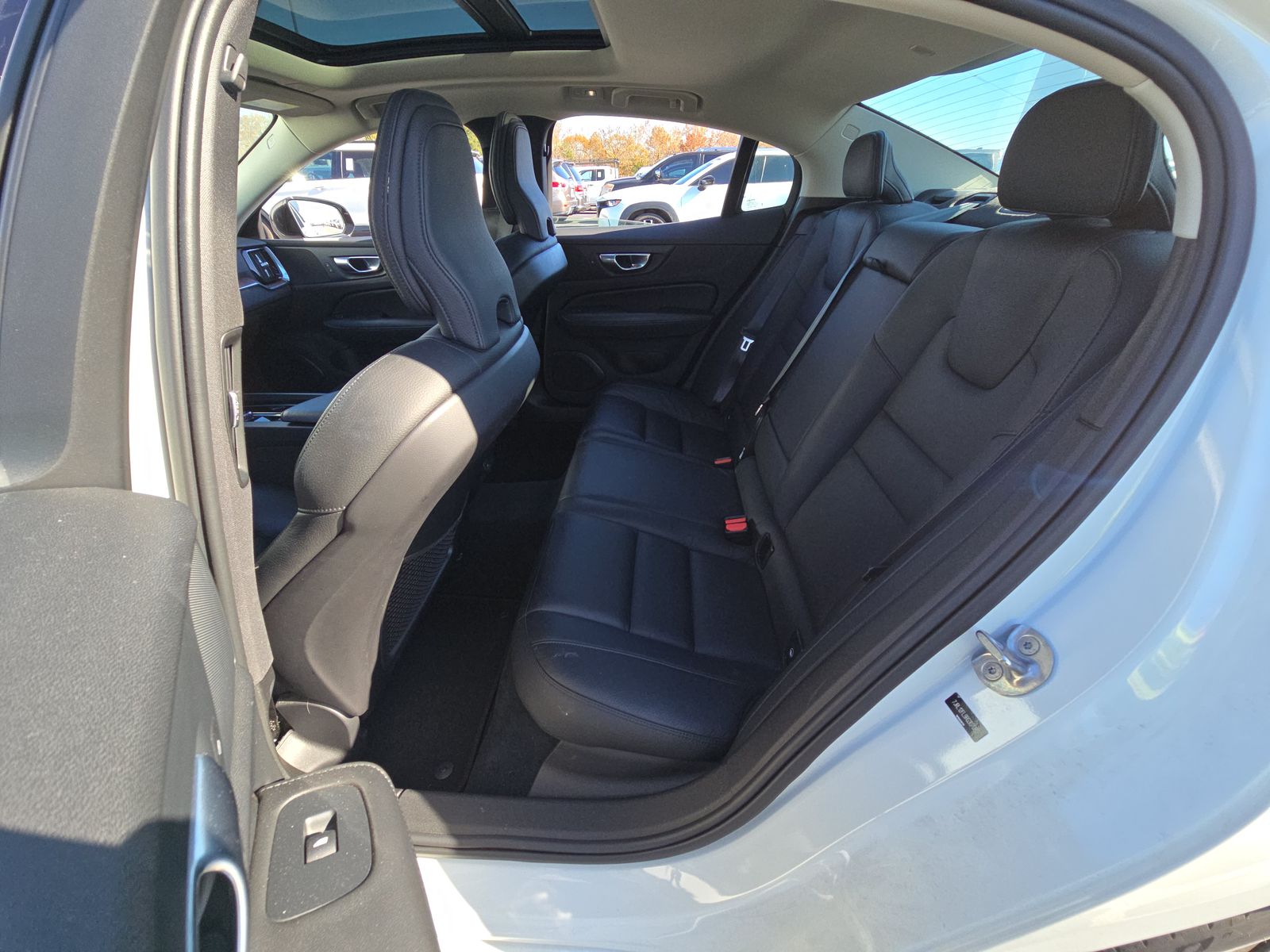 2024 Volvo S60 B5 Plus FWD