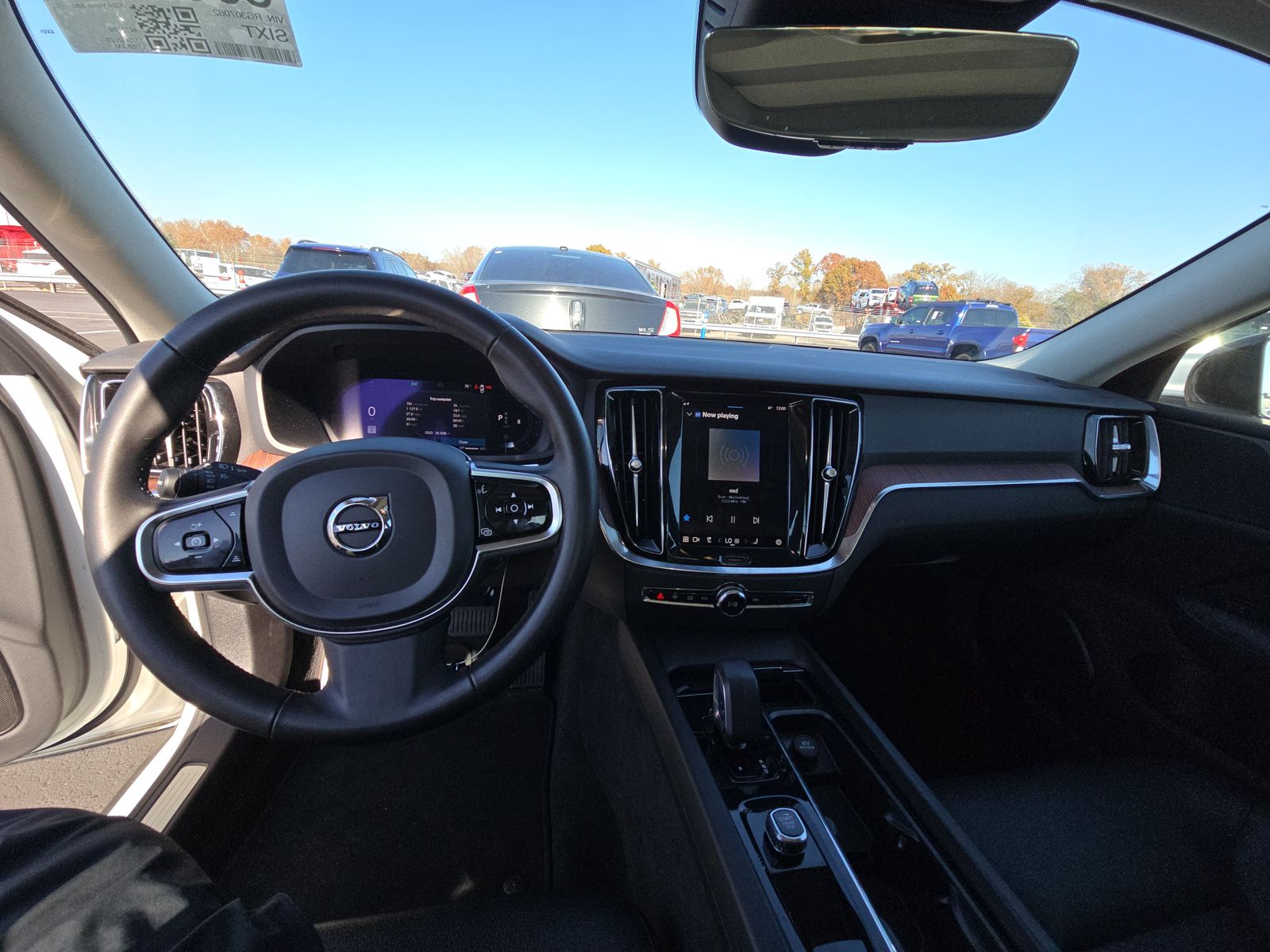 2024 Volvo S60 B5 Plus FWD