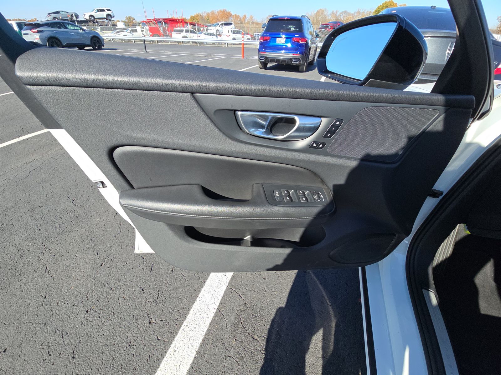 2024 Volvo S60 B5 Plus FWD