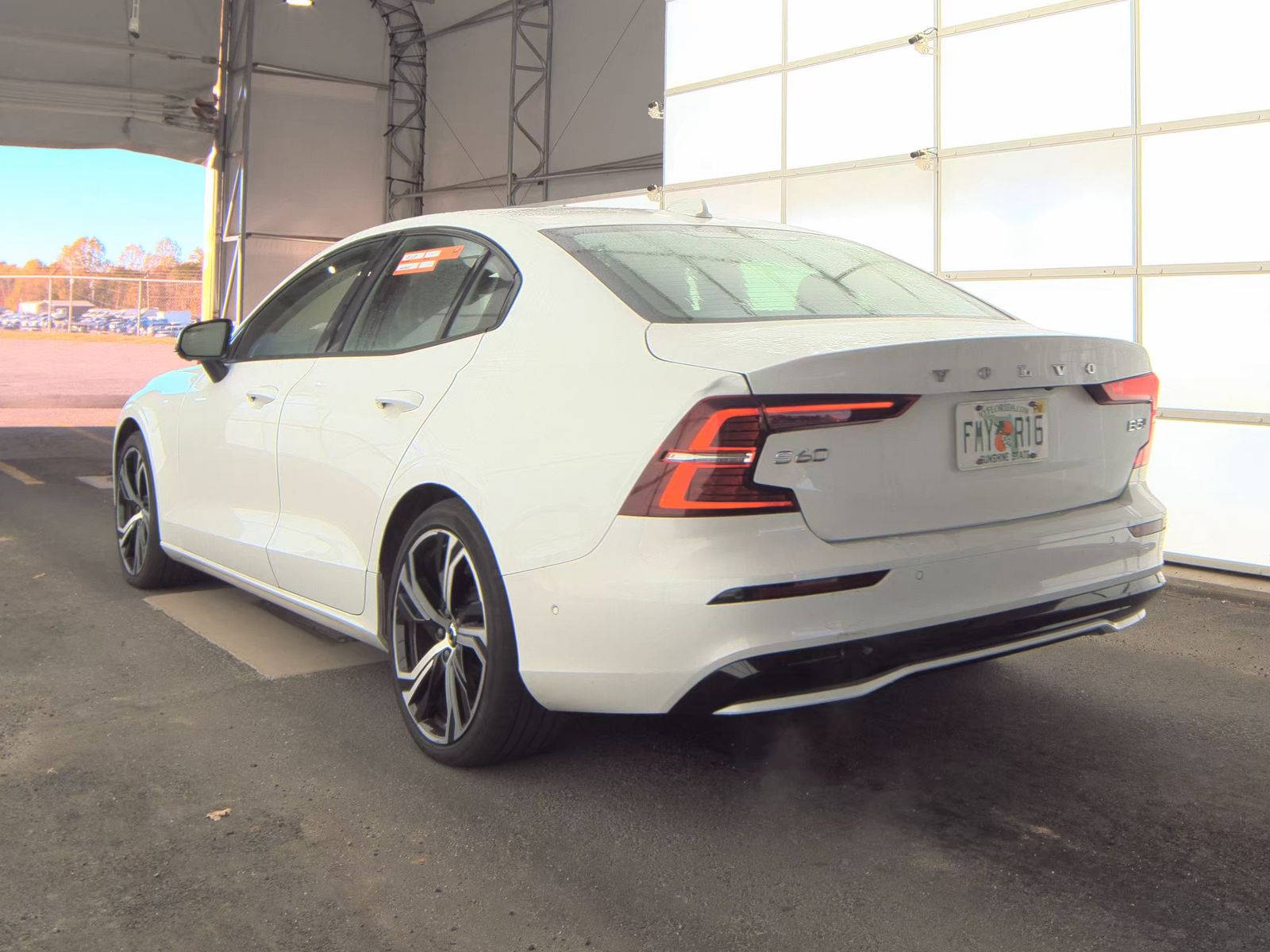 2024 Volvo S60 B5 Plus AWD