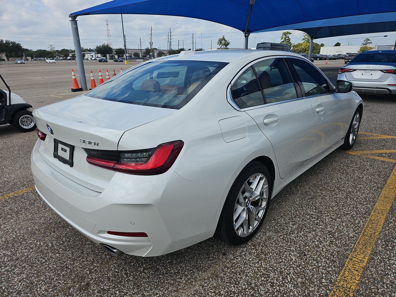 2025 BMW 3 Series 330i xDrive AWD