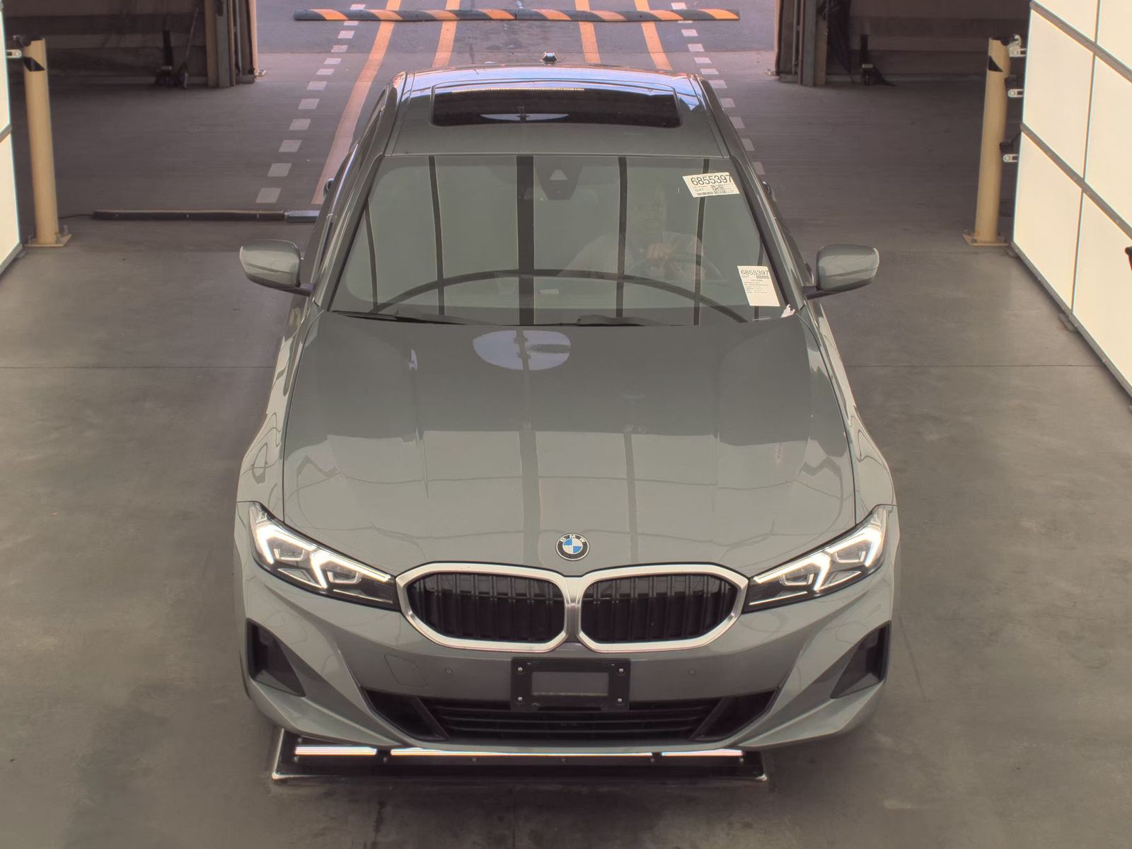 2025 BMW 3 Series 330i RWD