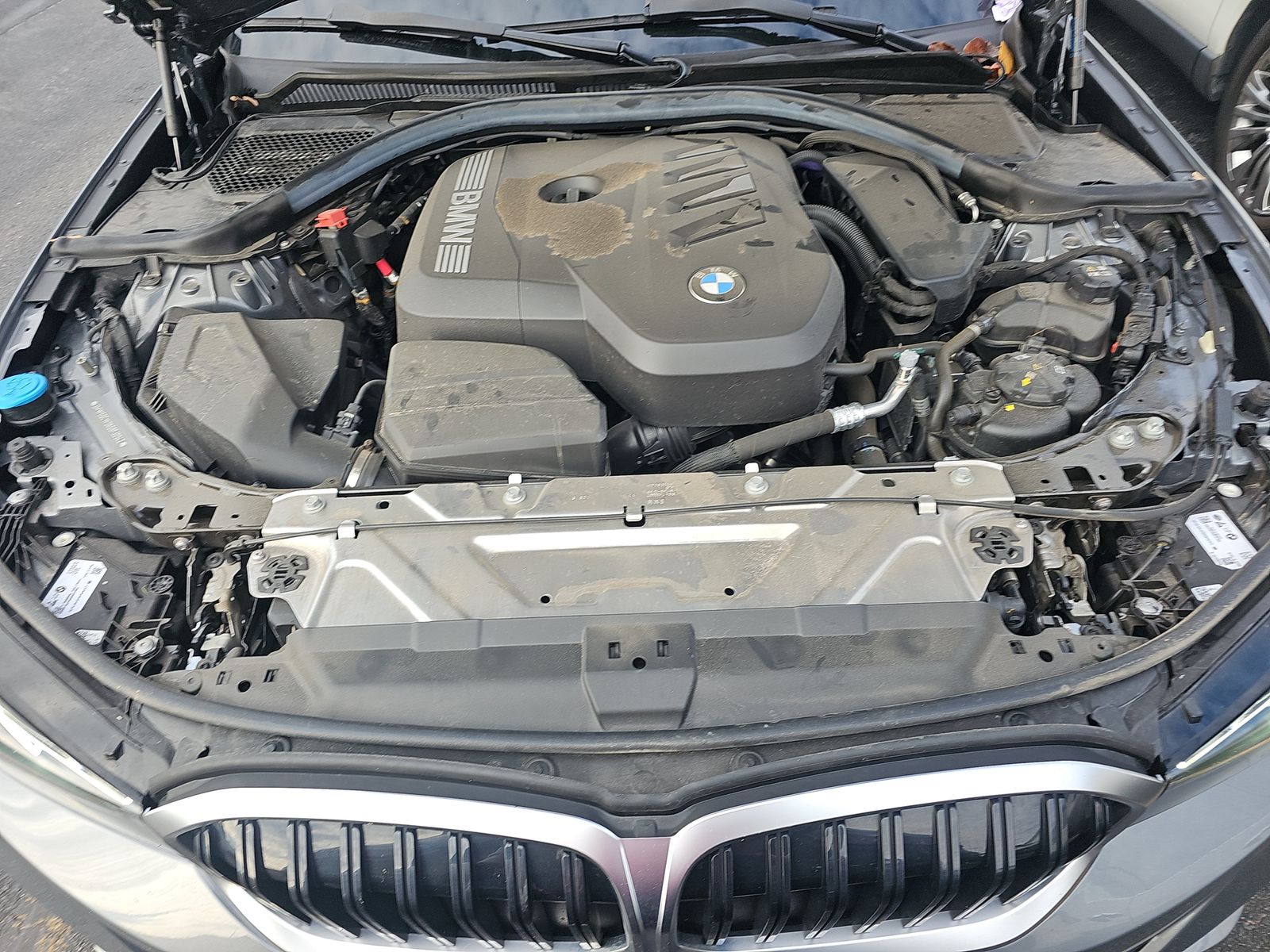 2025 BMW 3 Series 330i RWD