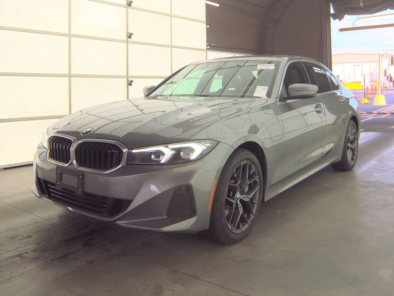 2025 BMW 3 Series 330i RWD