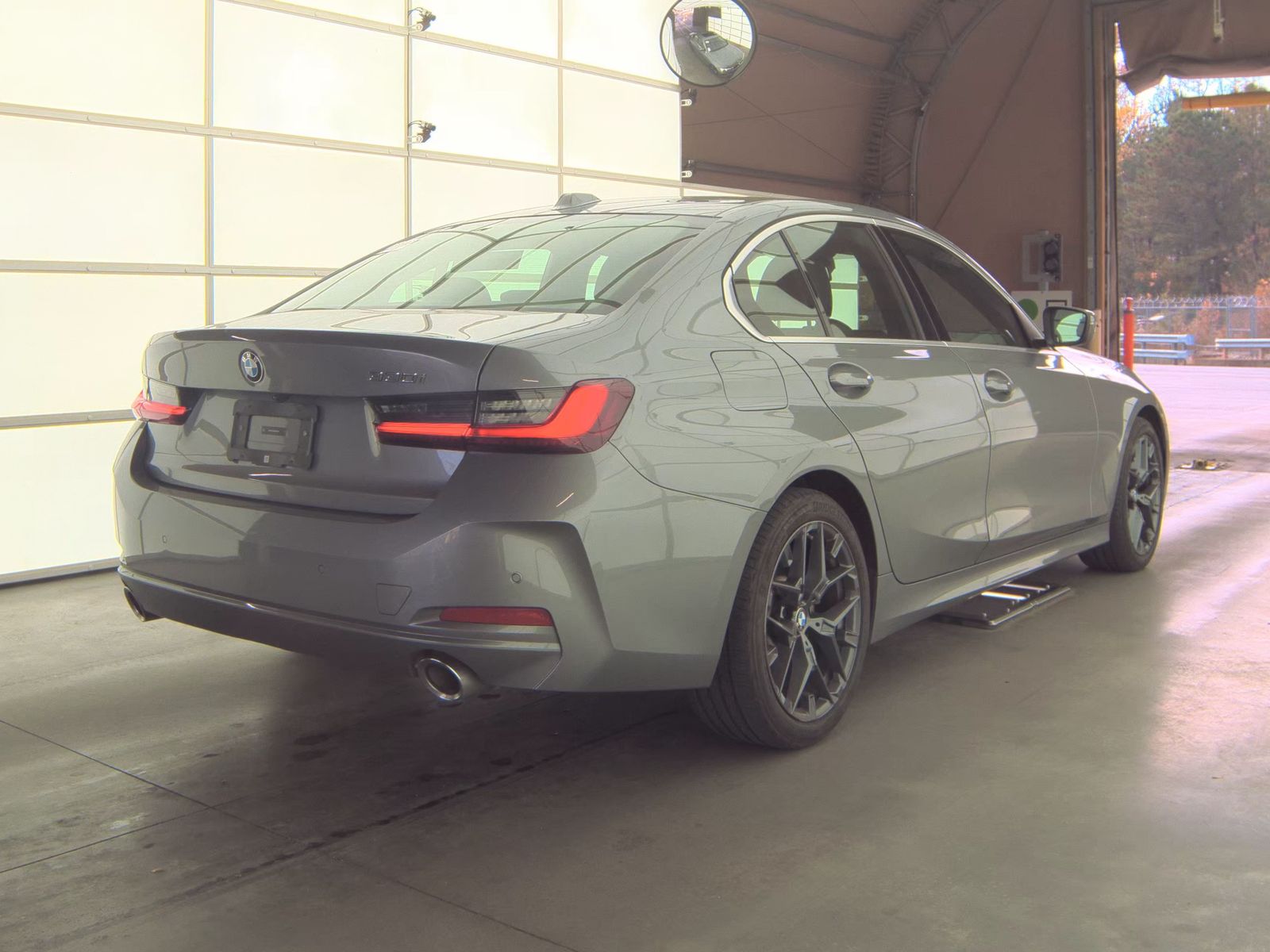 2025 BMW 3 Series 330i RWD