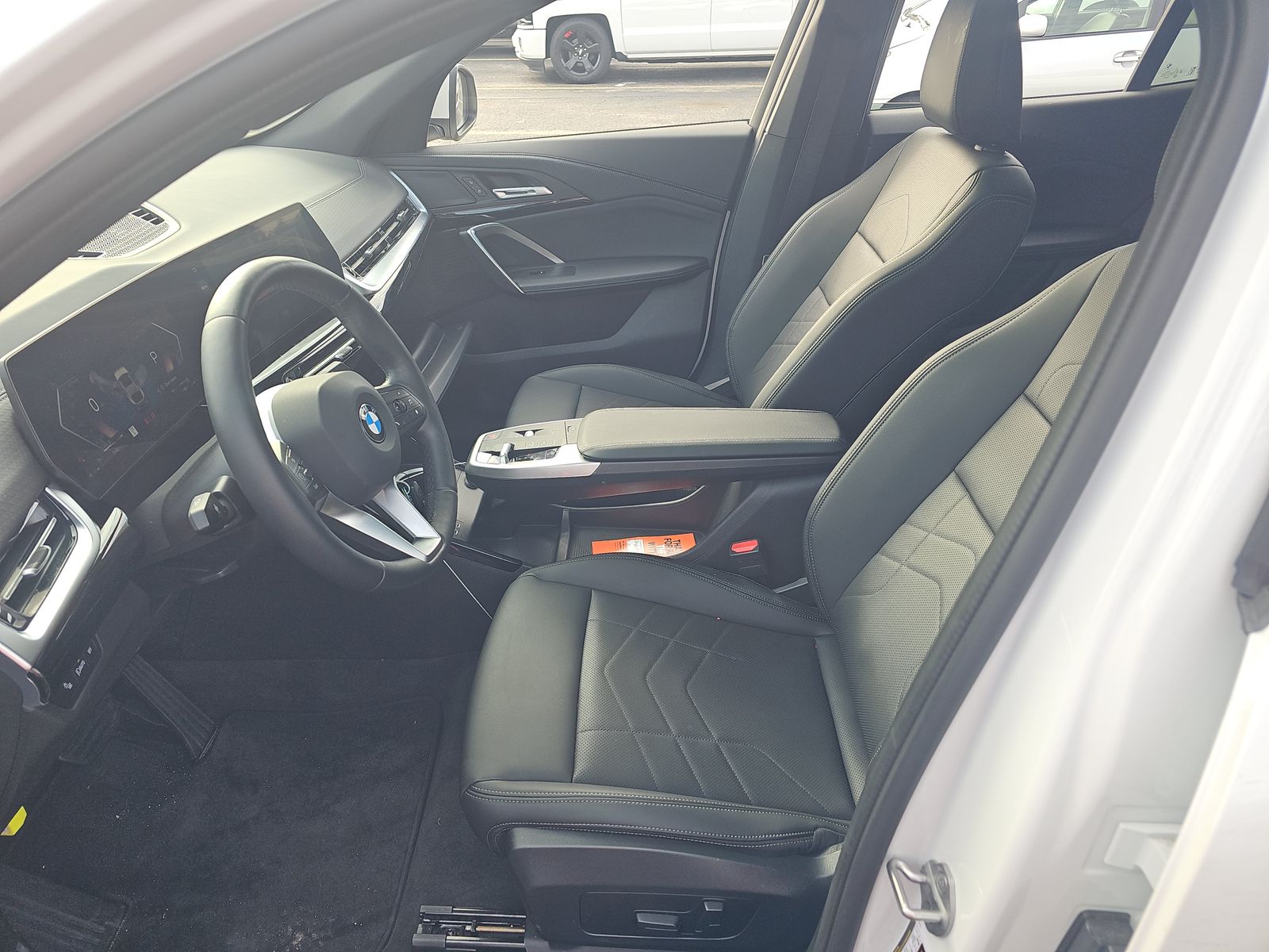 2025 BMW X2 xDrive28i AWD