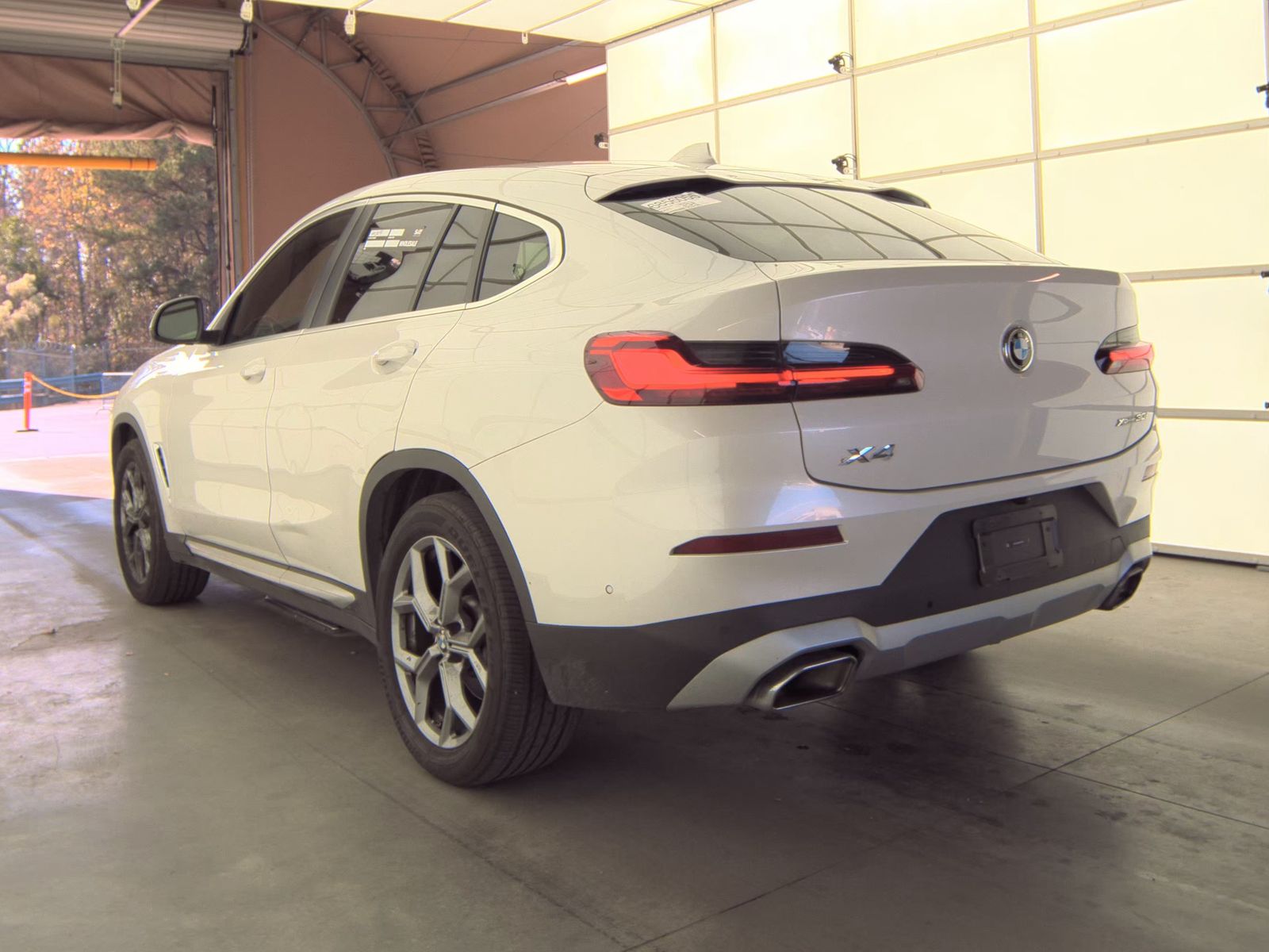 2024 BMW X4 xDrive30i AWD