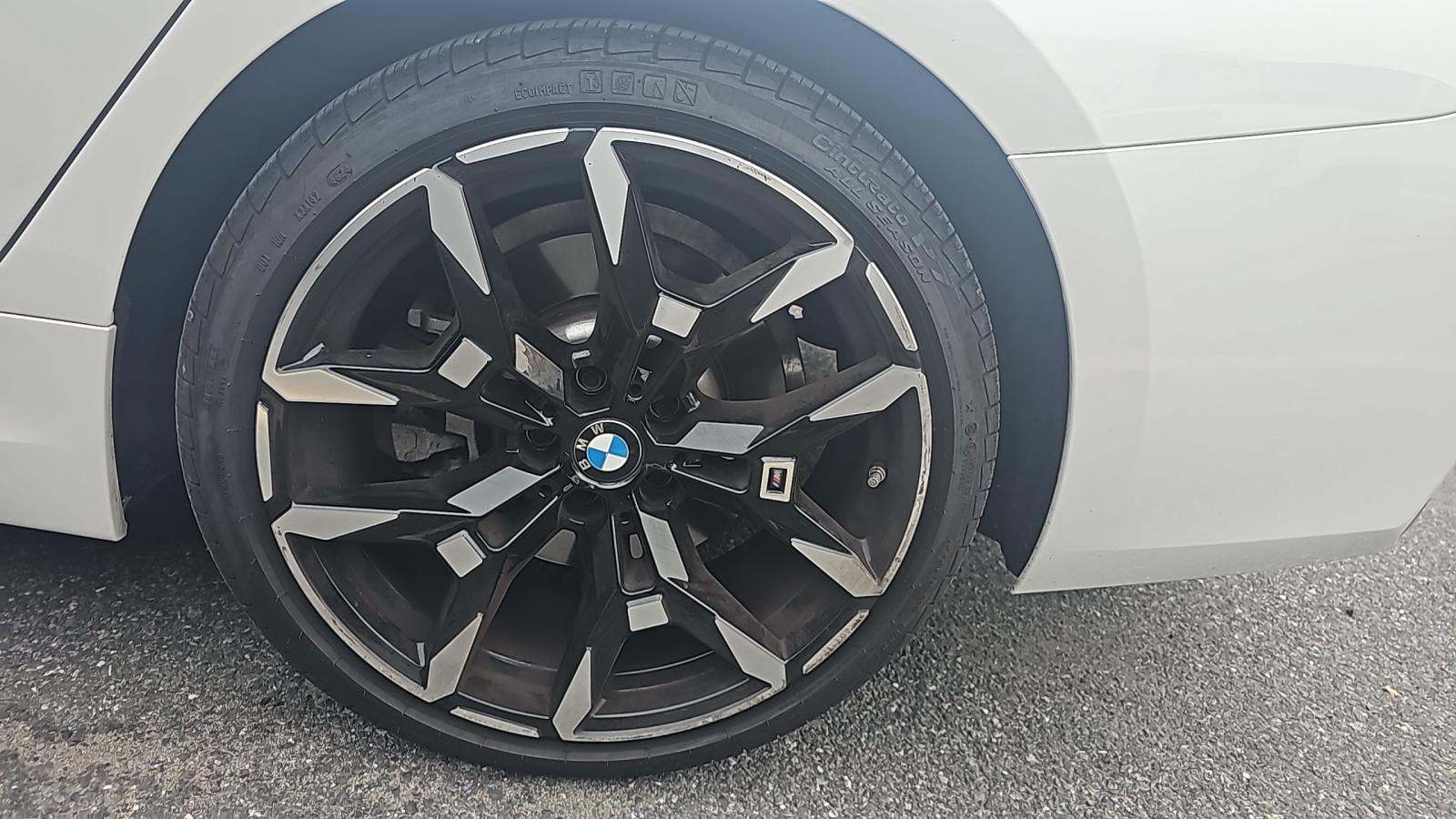 2025 BMW 3 Series 330i RWD