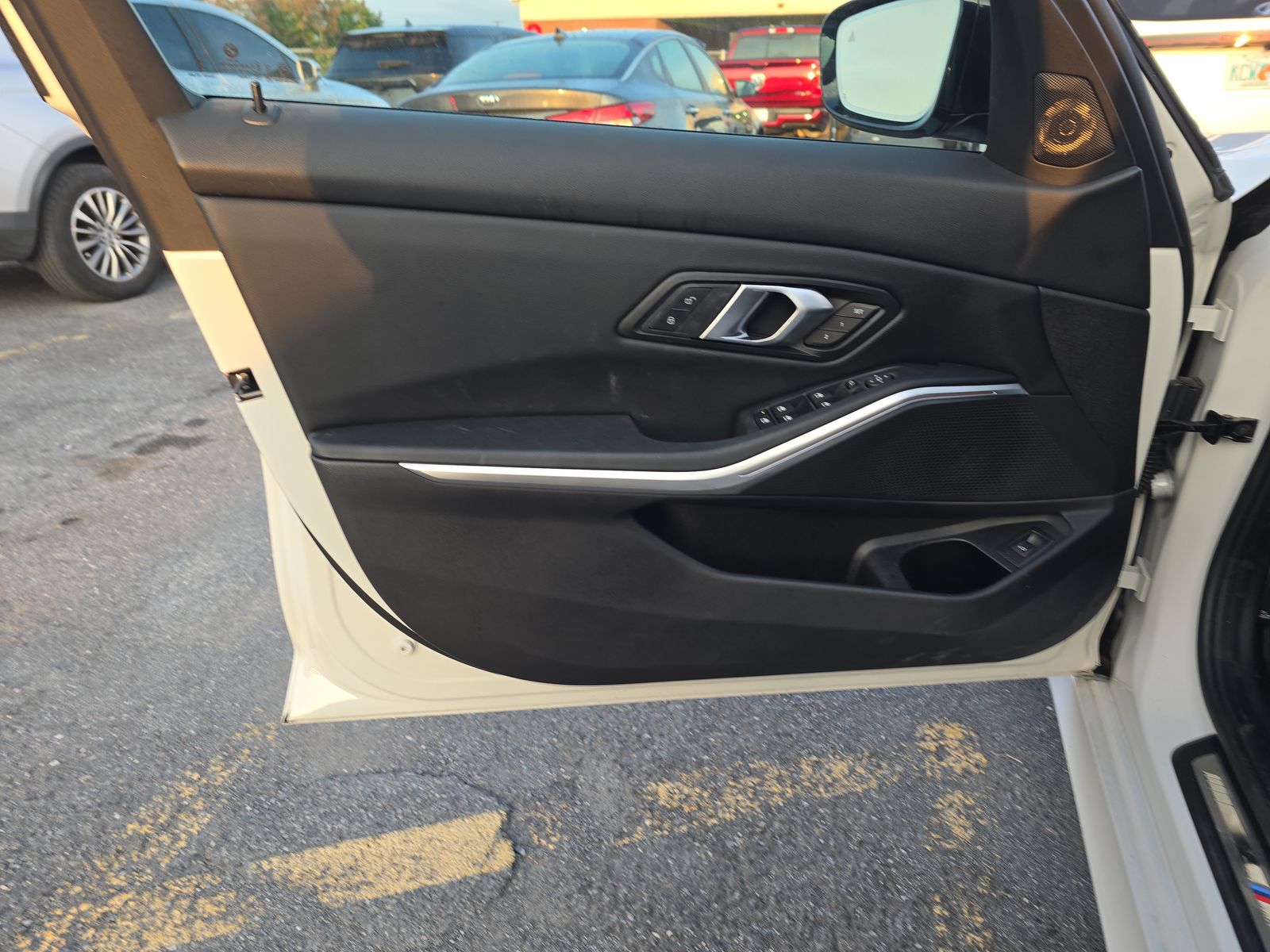 2025 BMW 3 Series 330i RWD