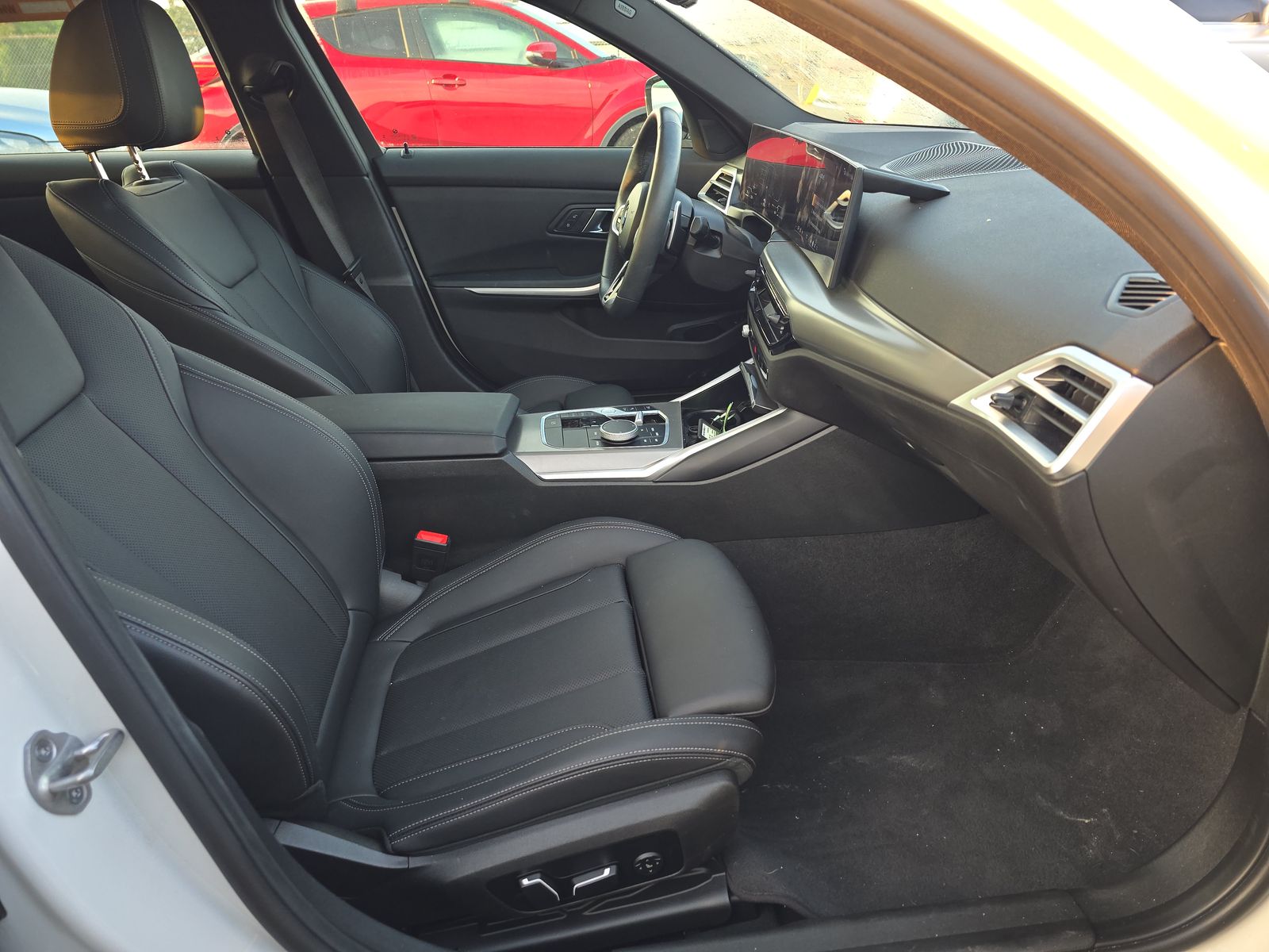 2025 BMW 3 Series 330i RWD