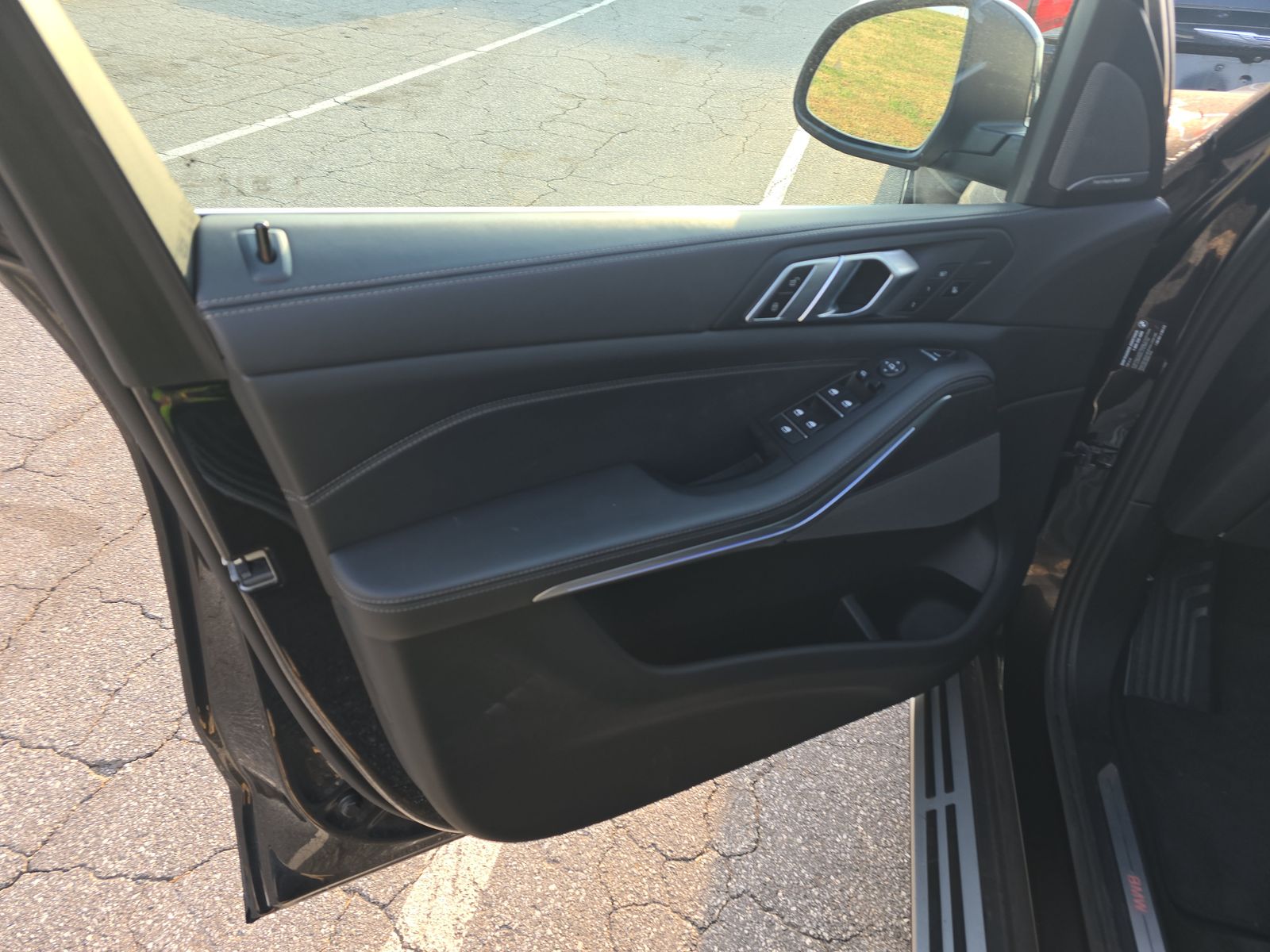 2025 BMW X5 xDrive40i AWD