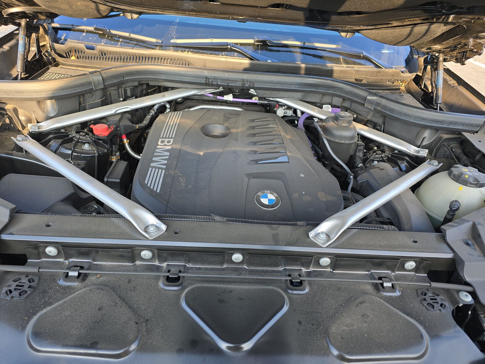 2025 BMW X5 xDrive40i AWD