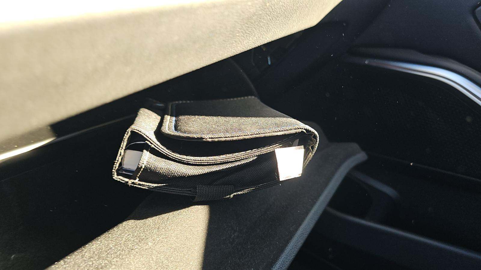 2025 BMW 3 Series 330i xDrive AWD