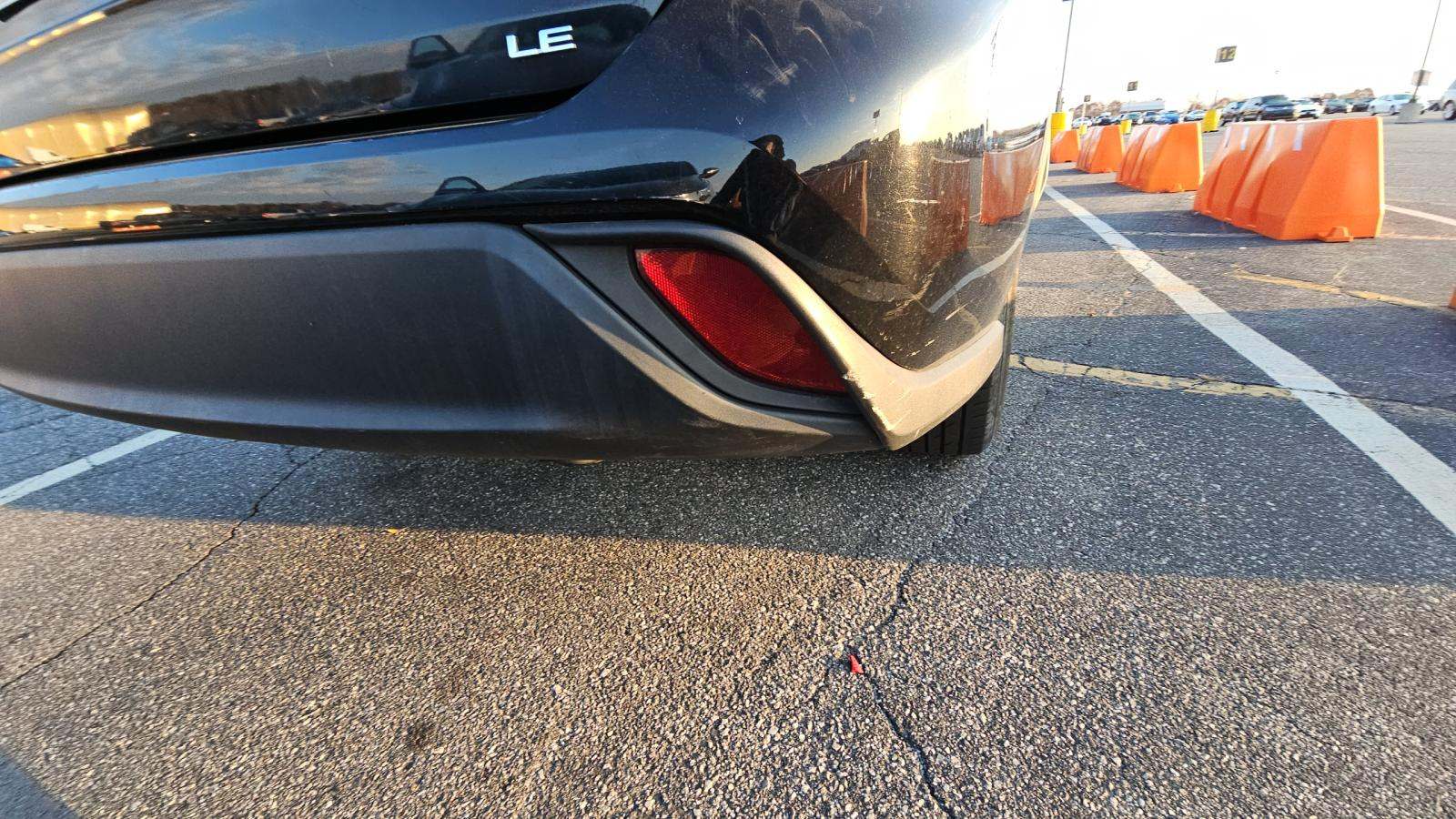 2023 Toyota Highlander LE FWD