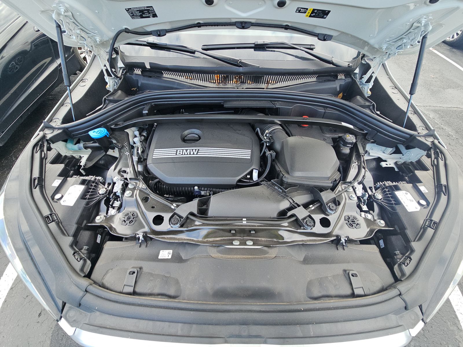 2025 BMW X2 xDrive28i AWD