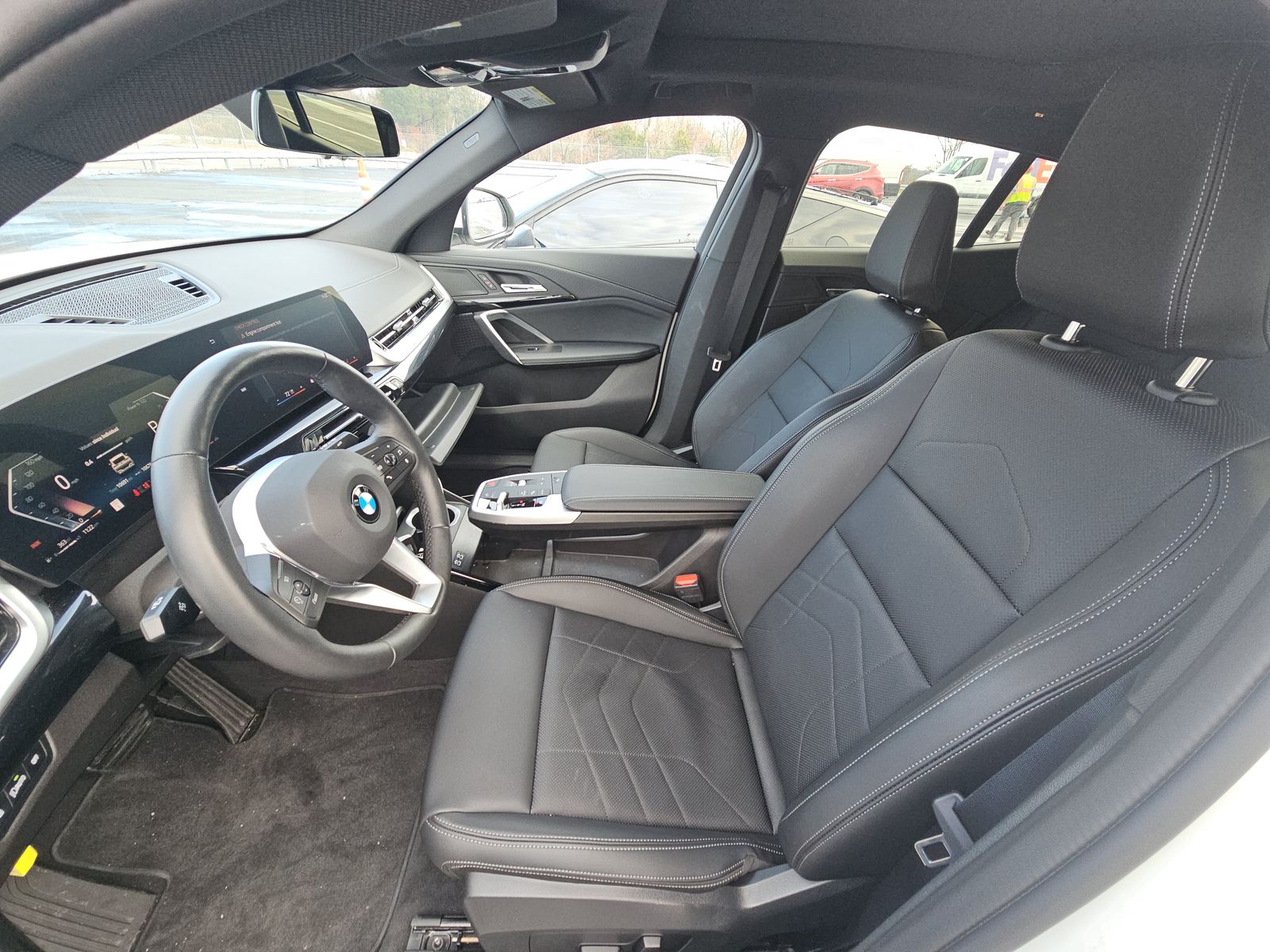 2025 BMW X2 xDrive28i AWD