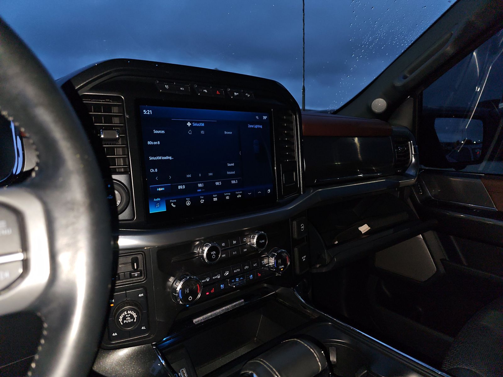 2021 Ford F-150 Hybrid Lariat AWD